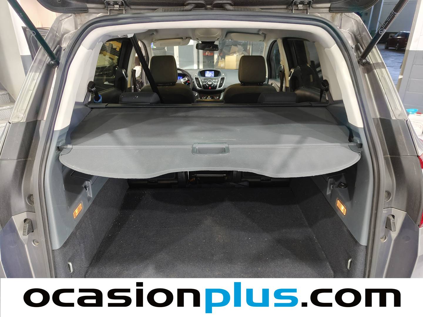 Fotos maletero Ford Grand C-Max Ford Grand C-Max 1.6 EcoBoost S&S Titanium (150 CV)