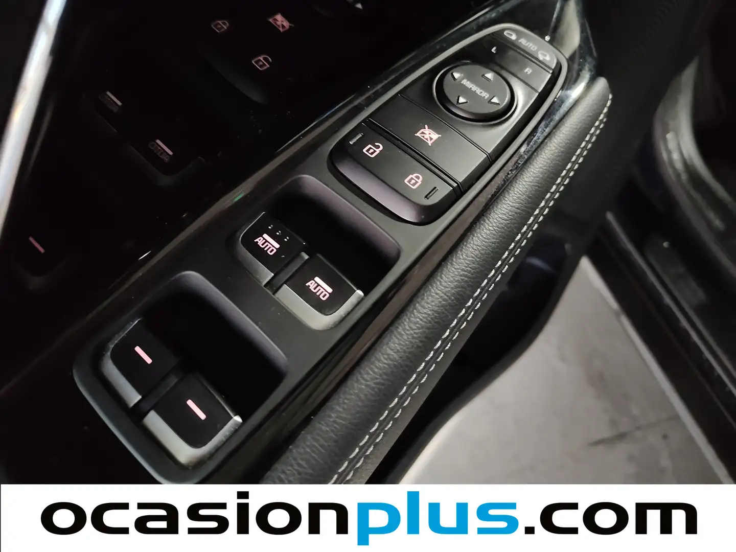 Foto KIA Niro Kia Niro 1.6 GDi PHEV Drive (141 CV)