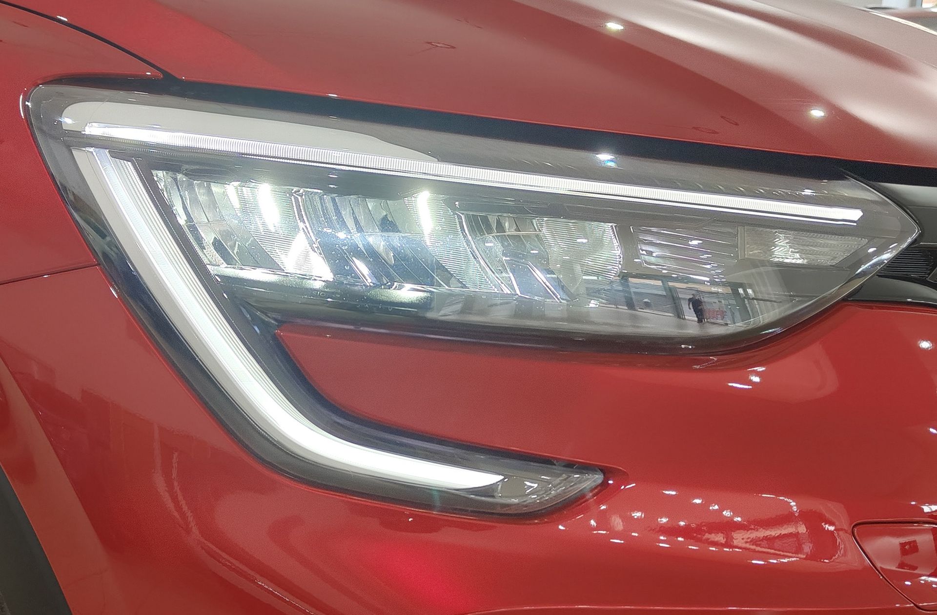 Renault Arkana Techno E-Tech full hybrid - foto 12