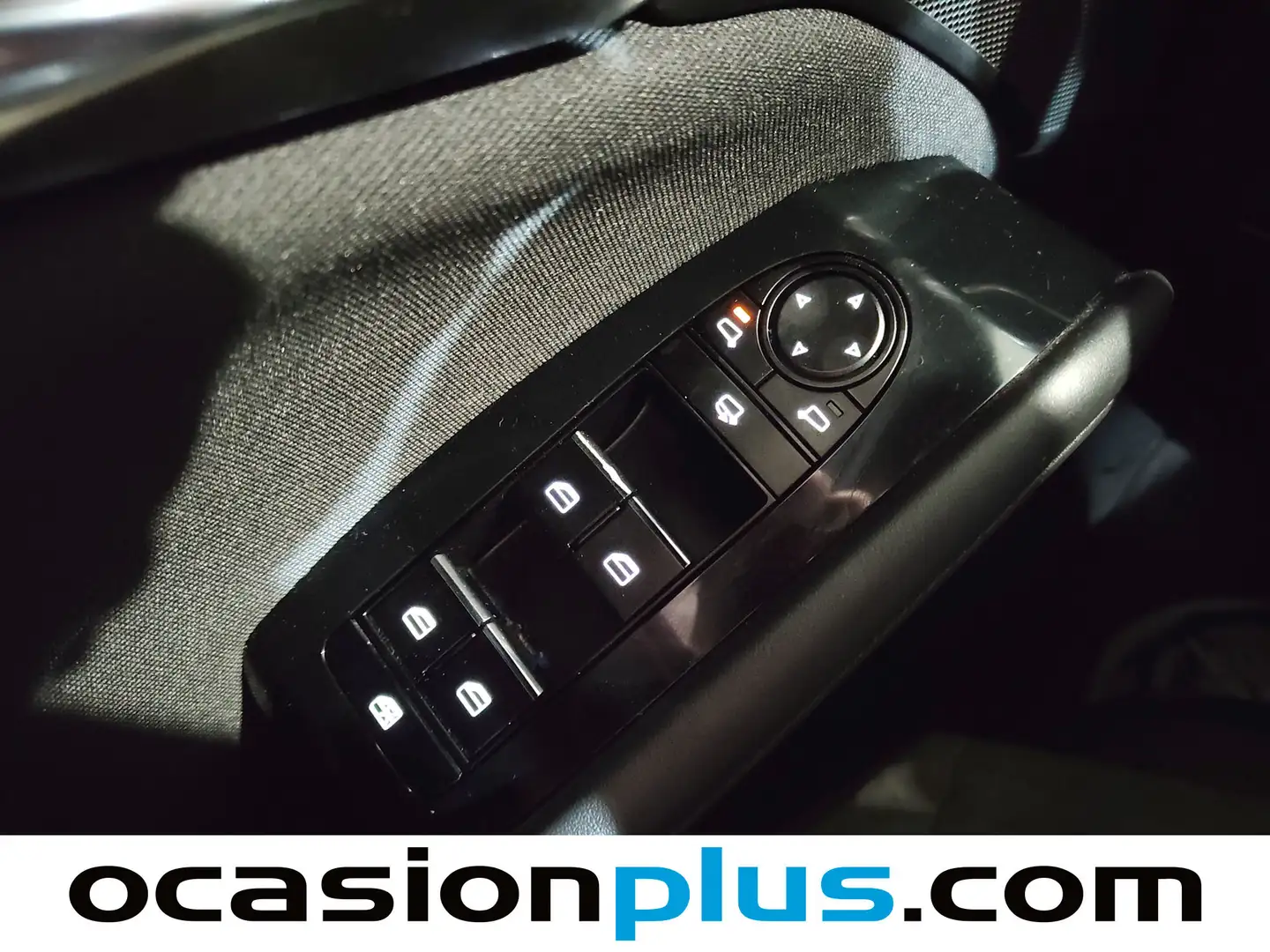 Foto Mazda Mazda3 Mazda Mazda 3 2.0 e-Skyactiv-G Evolution  (122 CV)