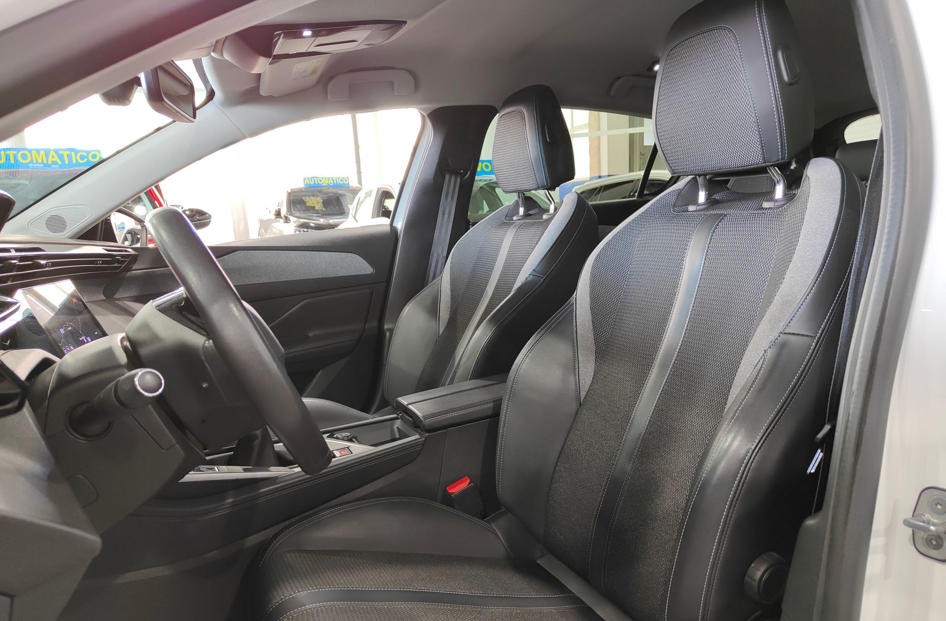 Peugeot 308 PureTech 130 Allure - foto 11