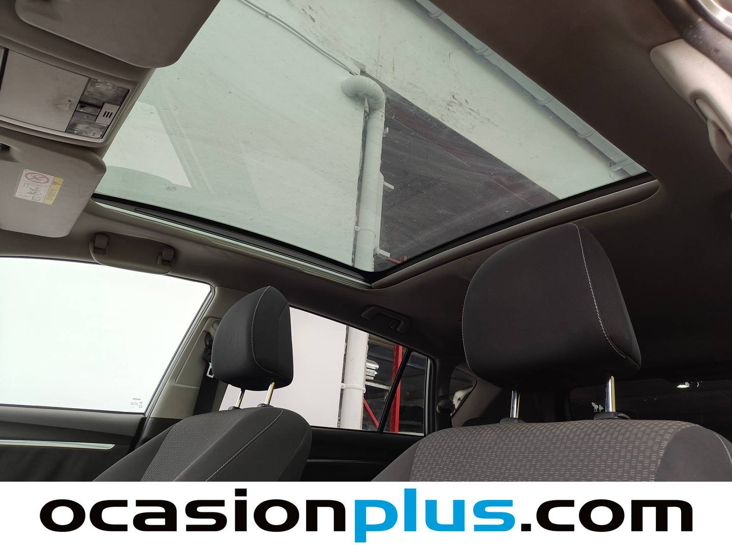 Extras y acabados del Toyota Verso Toyota Verso 120D Advance (124 CV)