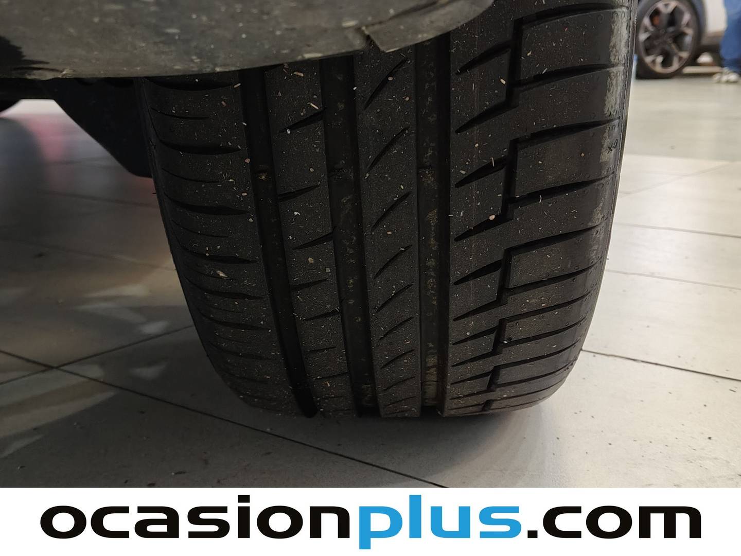 Foto DS DS 7 Crossback DS DS7 Crossback E-Tense 300 Louvre 4WD Auto (300 CV)