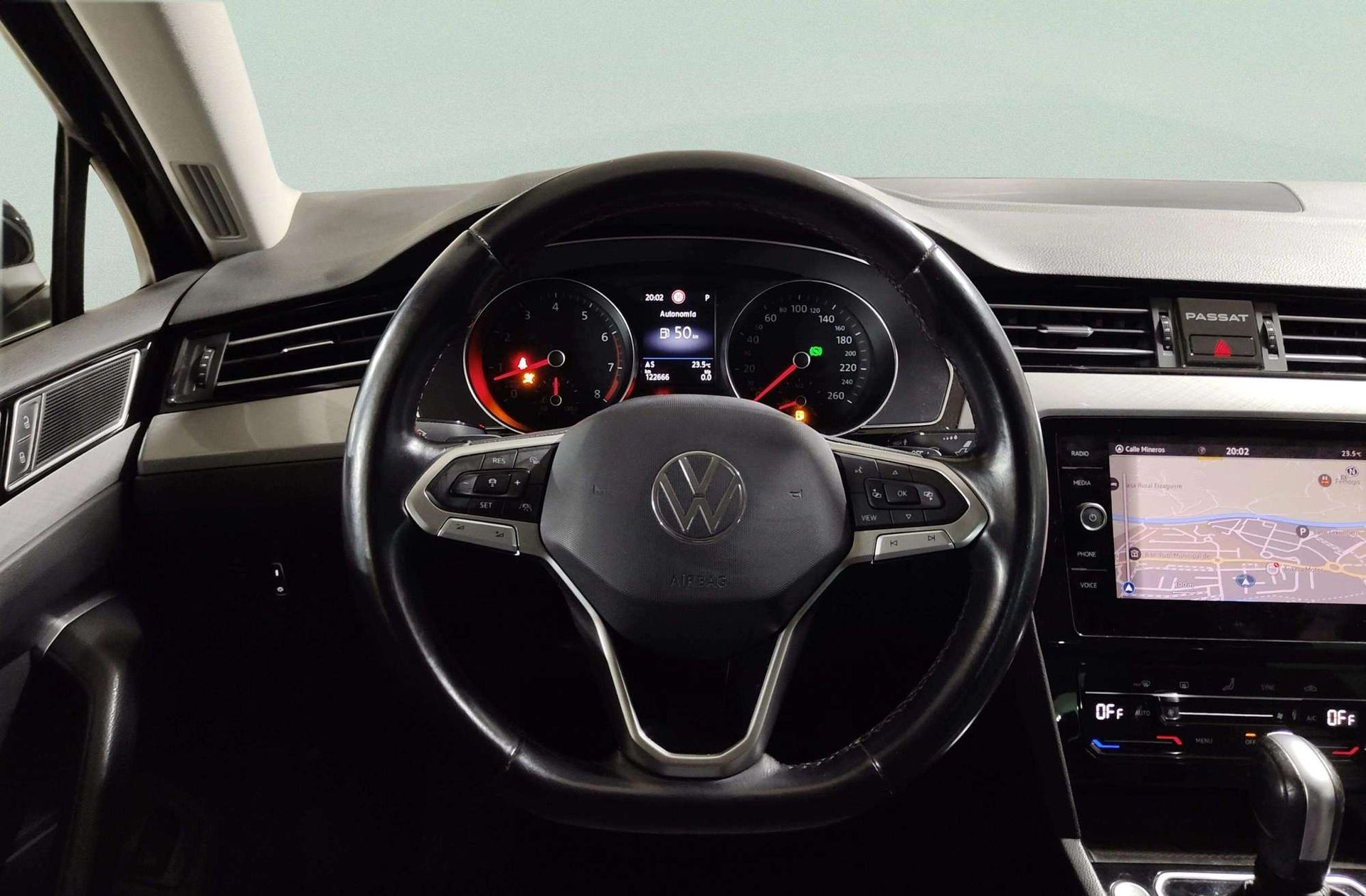 Volkswagen Passat Executive 1.5 TSI DSG - foto 30