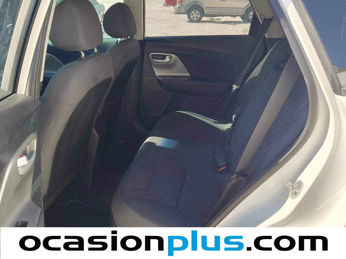 Foto asientos traseros KIA Niro KIA Niro 1.6 GDi HEV Drive (141 CV)