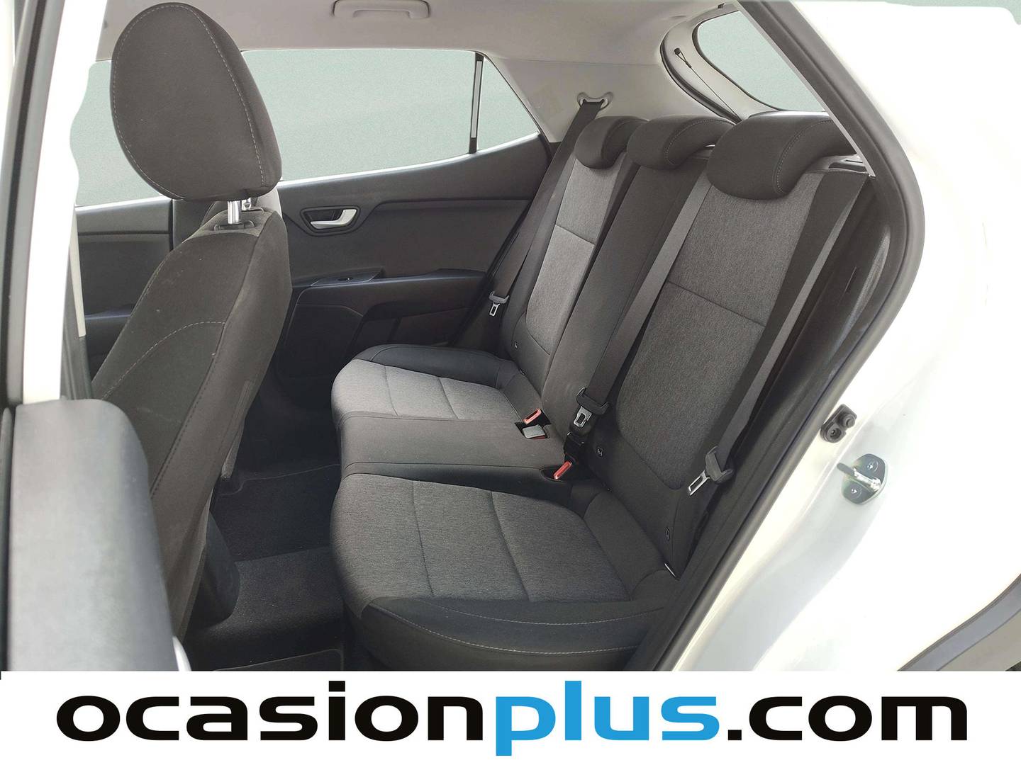 Foto asientos traseros KIA Stonic KIA Stonic 1.2 DPi Concept (79 CV)