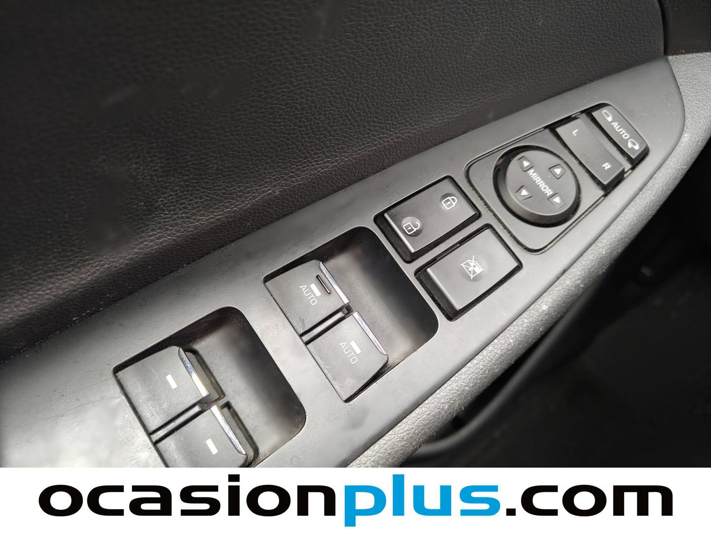 Foto Hyundai Tucson Hyundai Tucson 1.6 CRDI 48V SLE 4x2 (116 CV)