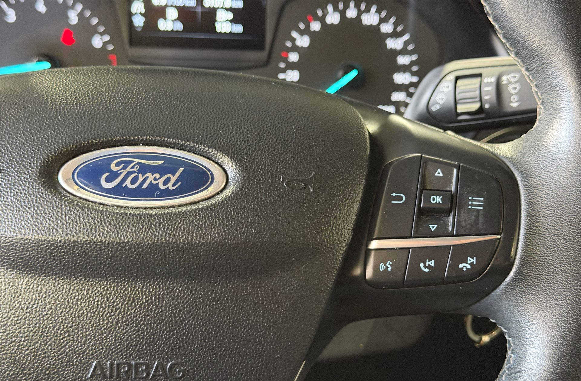 Ford Fiesta 1.1 Ti-VCT Trend+ - foto 25