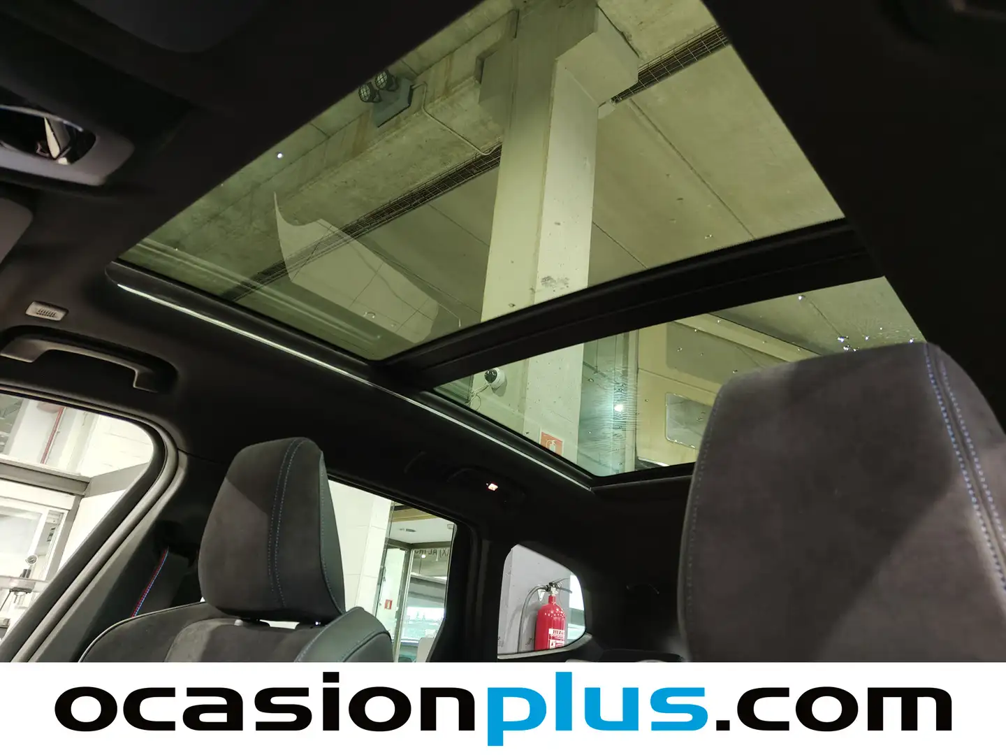 Foto BMW iX1 BMW iX1 eDrive20 (204 CV) Pack M