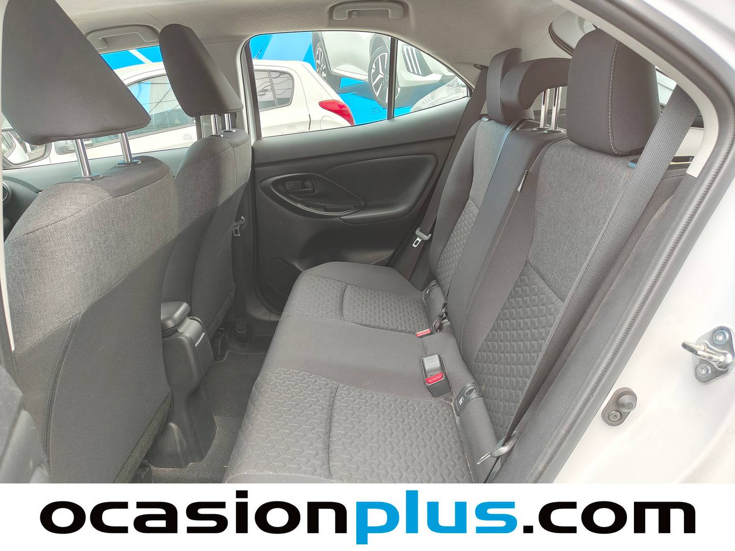 Foto asientos traseros Toyota Yaris Cross Toyota Yaris Cross 120H Business Plus (116 CV)