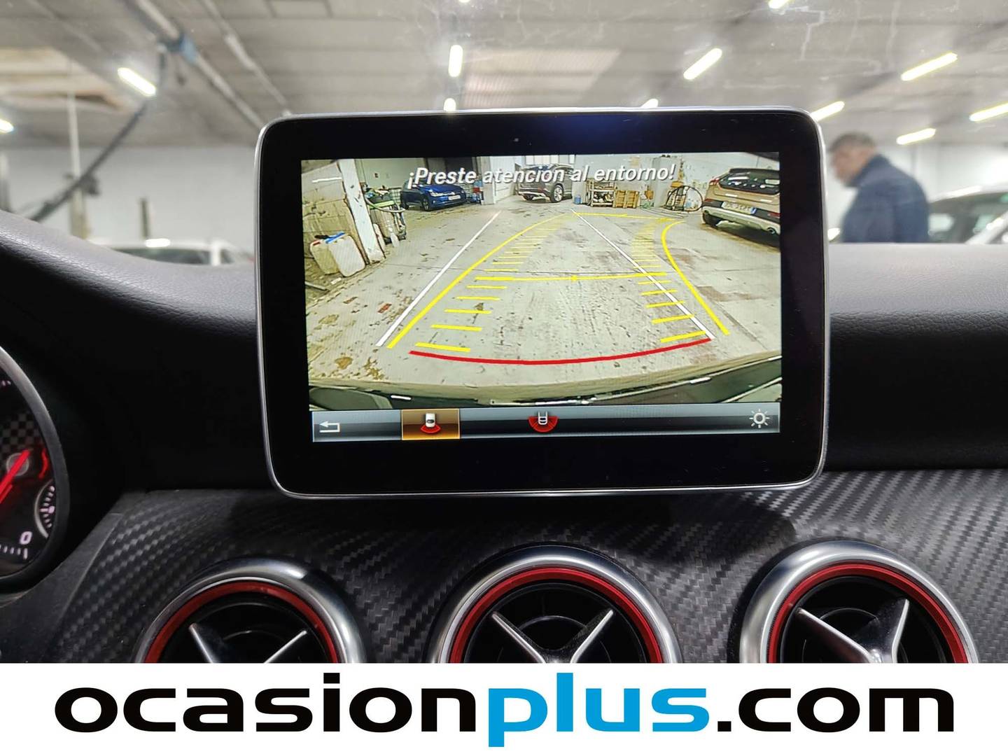 Extras del Mercedes Clase A Mercedes-Benz Clase A 200 d AMG Line (136 CV)