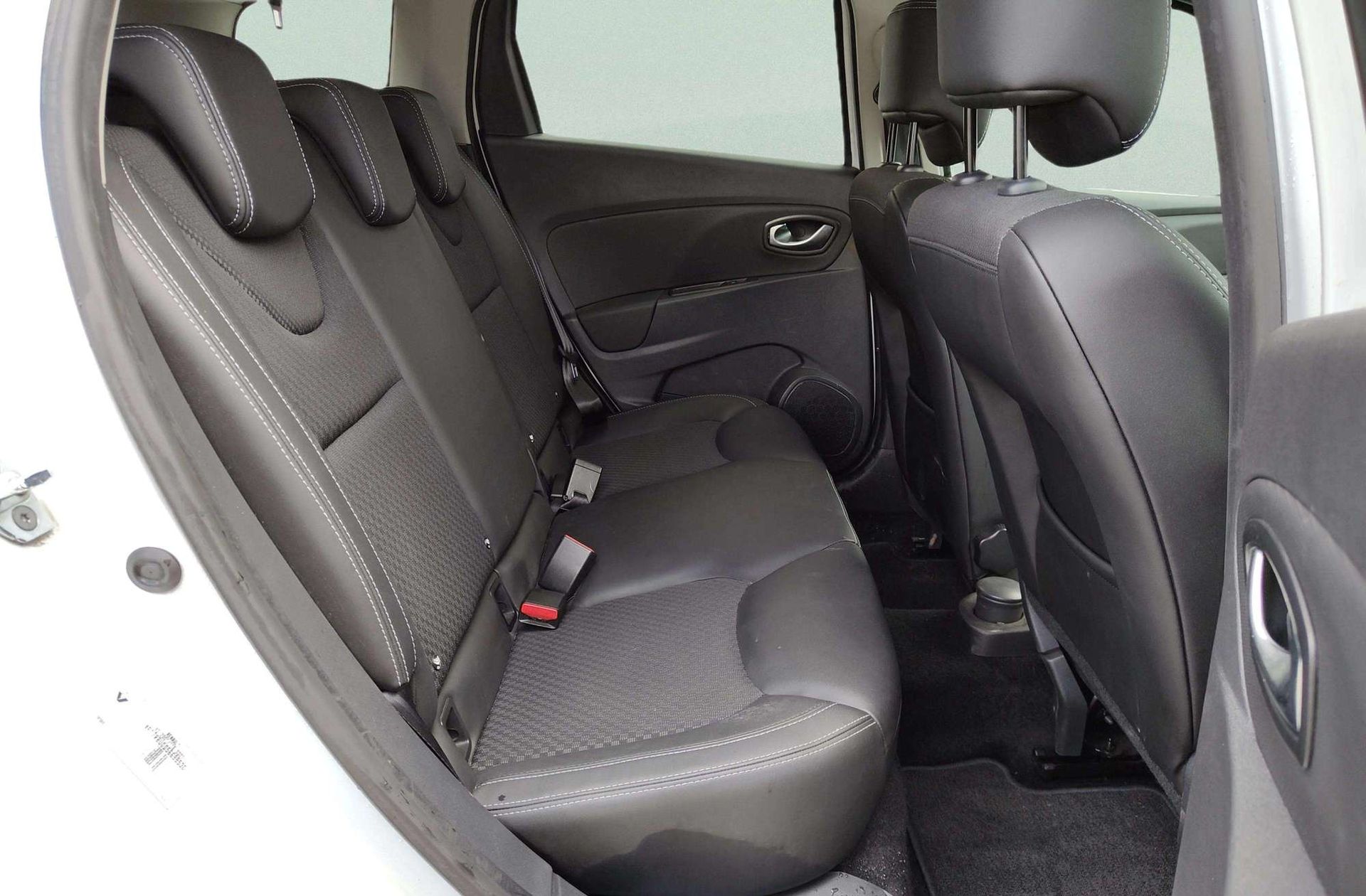 Renault Clio Zen Energy TCe EDC - foto 18