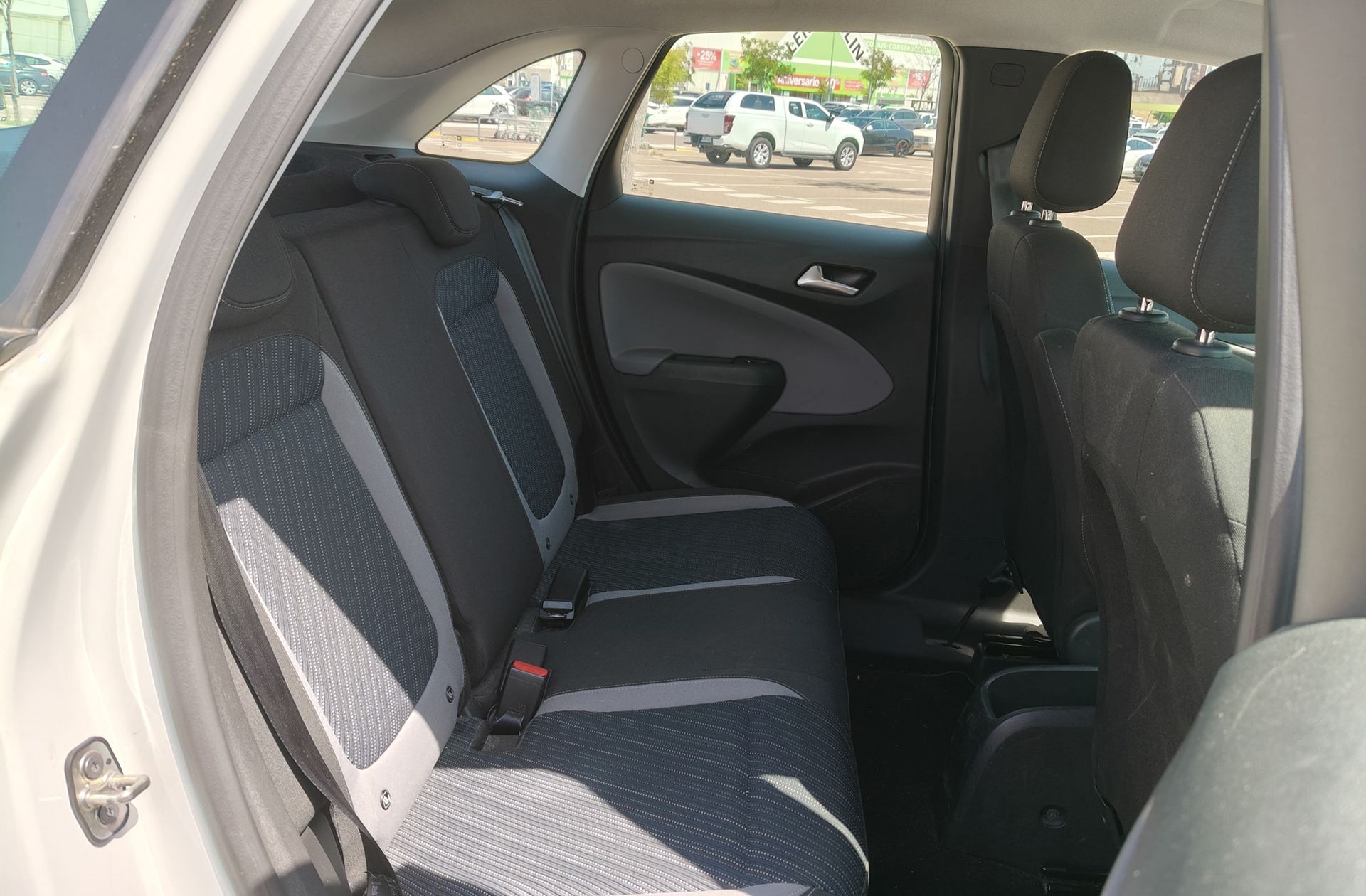 Opel Crossland 1.5 D Design Line 120 Aniversario - foto 16