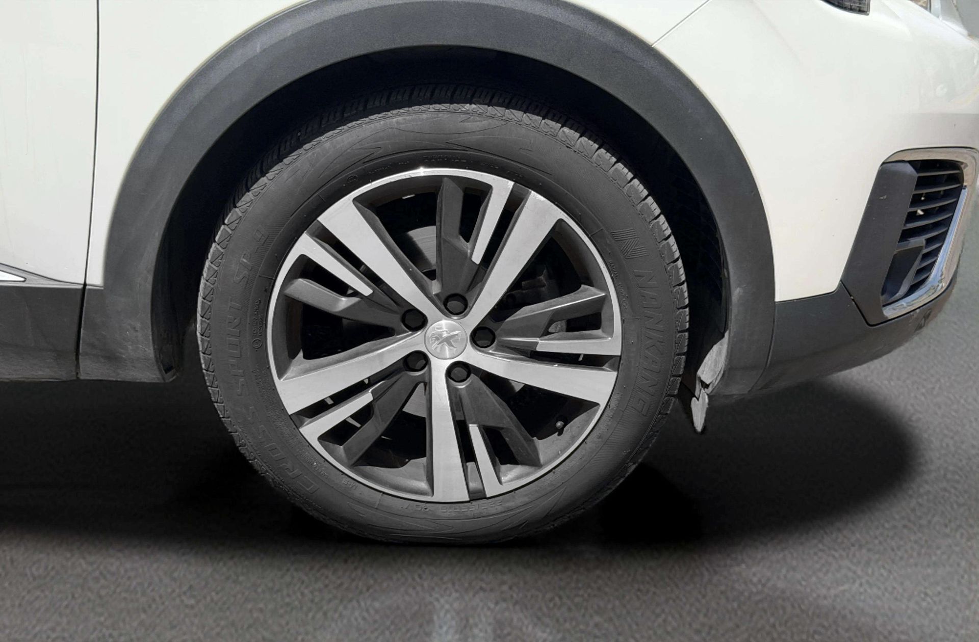 Peugeot 5008 PureTech 130 Allure - foto 37