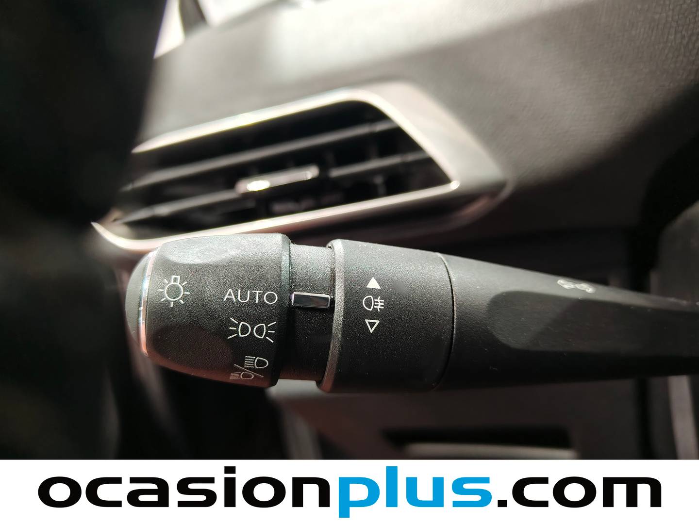 Foto Peugeot 5008 Peugeot 5008 BlueHDi 130 S&S Allure (130 CV) 7 Plazas