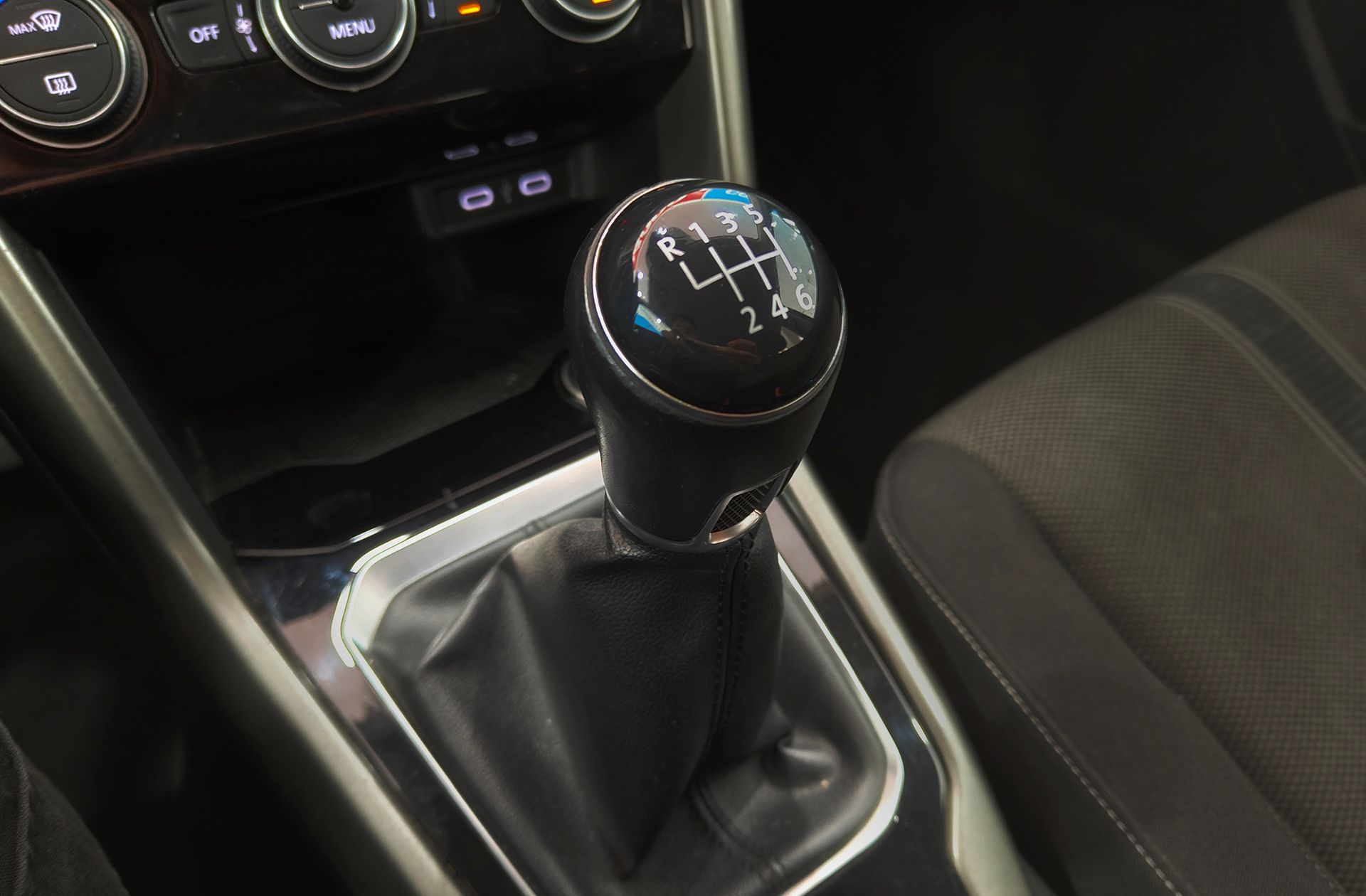 Volkswagen T-Roc Advance 1.0 TSI - foto 5