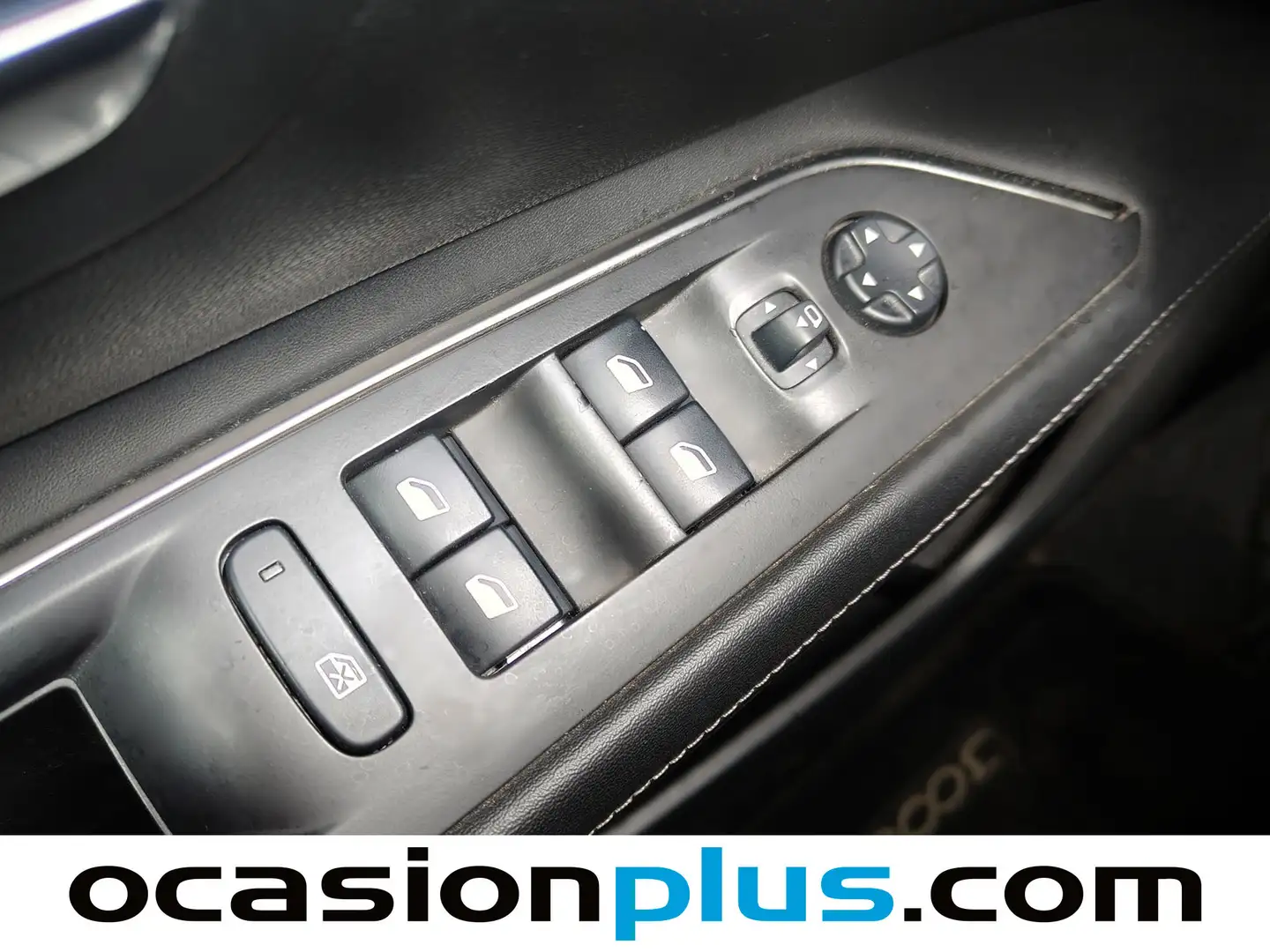 Foto Peugeot 3008 Peugeot 3008 PureTech 130 S&S Allure (130 CV)