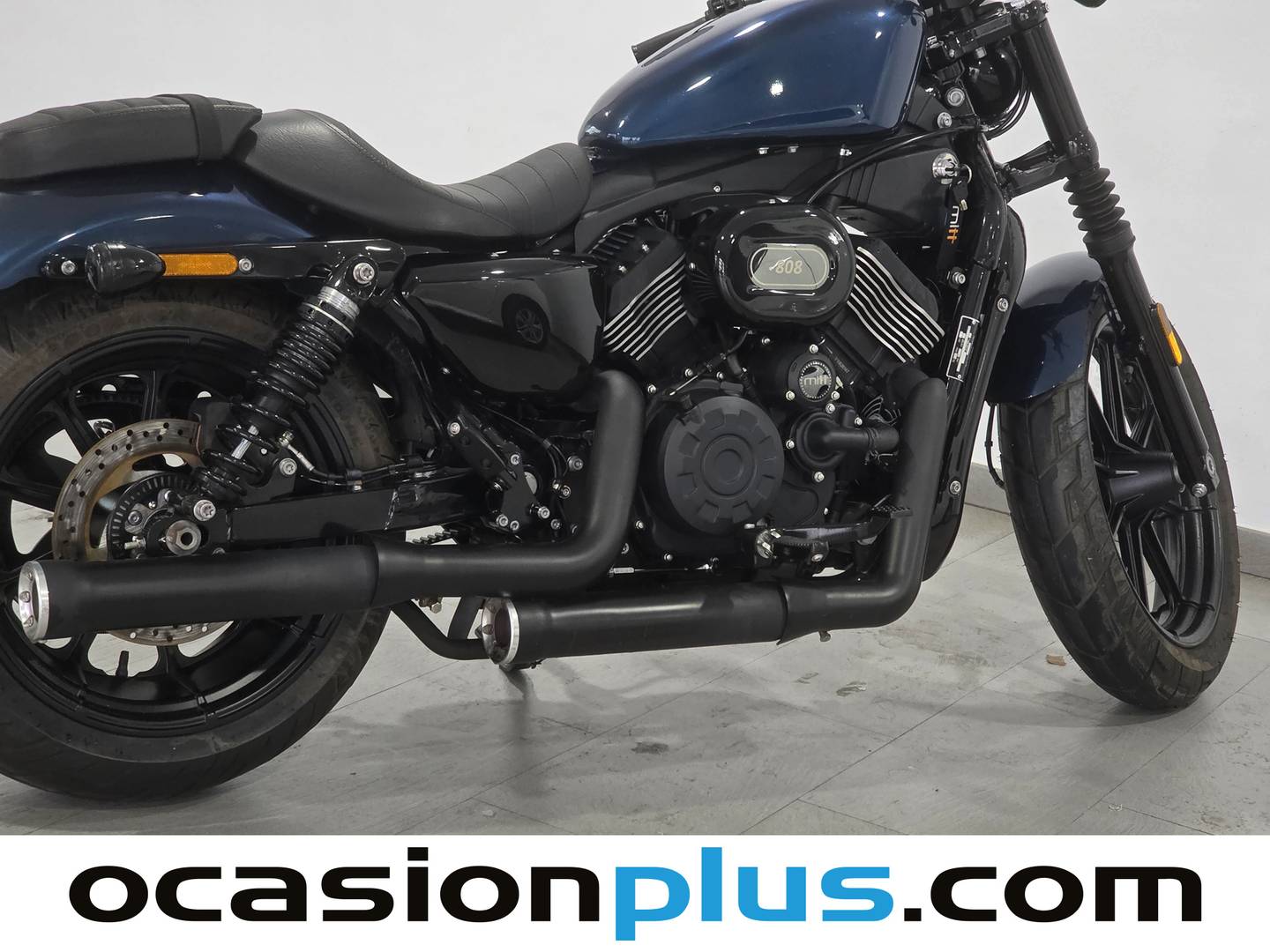 Foto MITT Big Foot 808 MITT Big Foot 808 (48 CV)