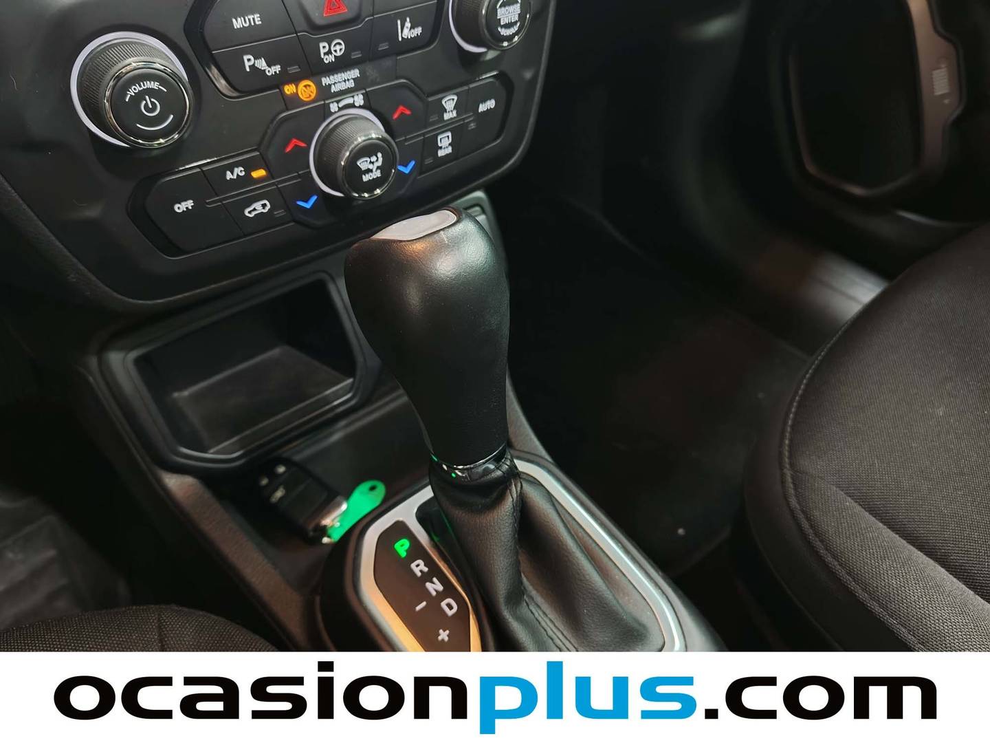 Jeep Renegade Jeep Renegade 1.5 eHybrid Upland ATX (130 CV) de segunda mano