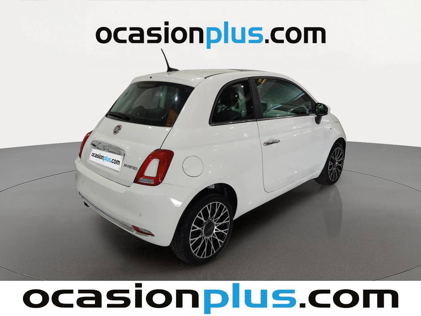 Foto trasera Fiat 500 Fiat 500 1.0 Hybrid Dolcevita (70 CV) derecha