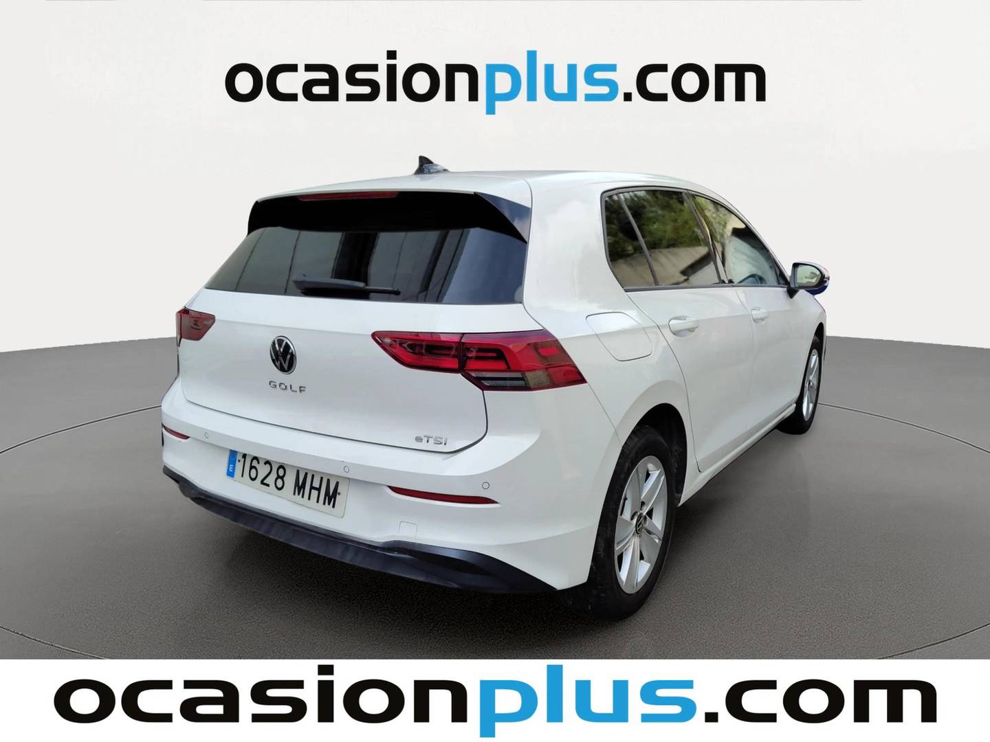 Foto trasera Volkswagen Golf Volkswagen Golf Life 1.0 eTSI (110 CV) DSG derecha