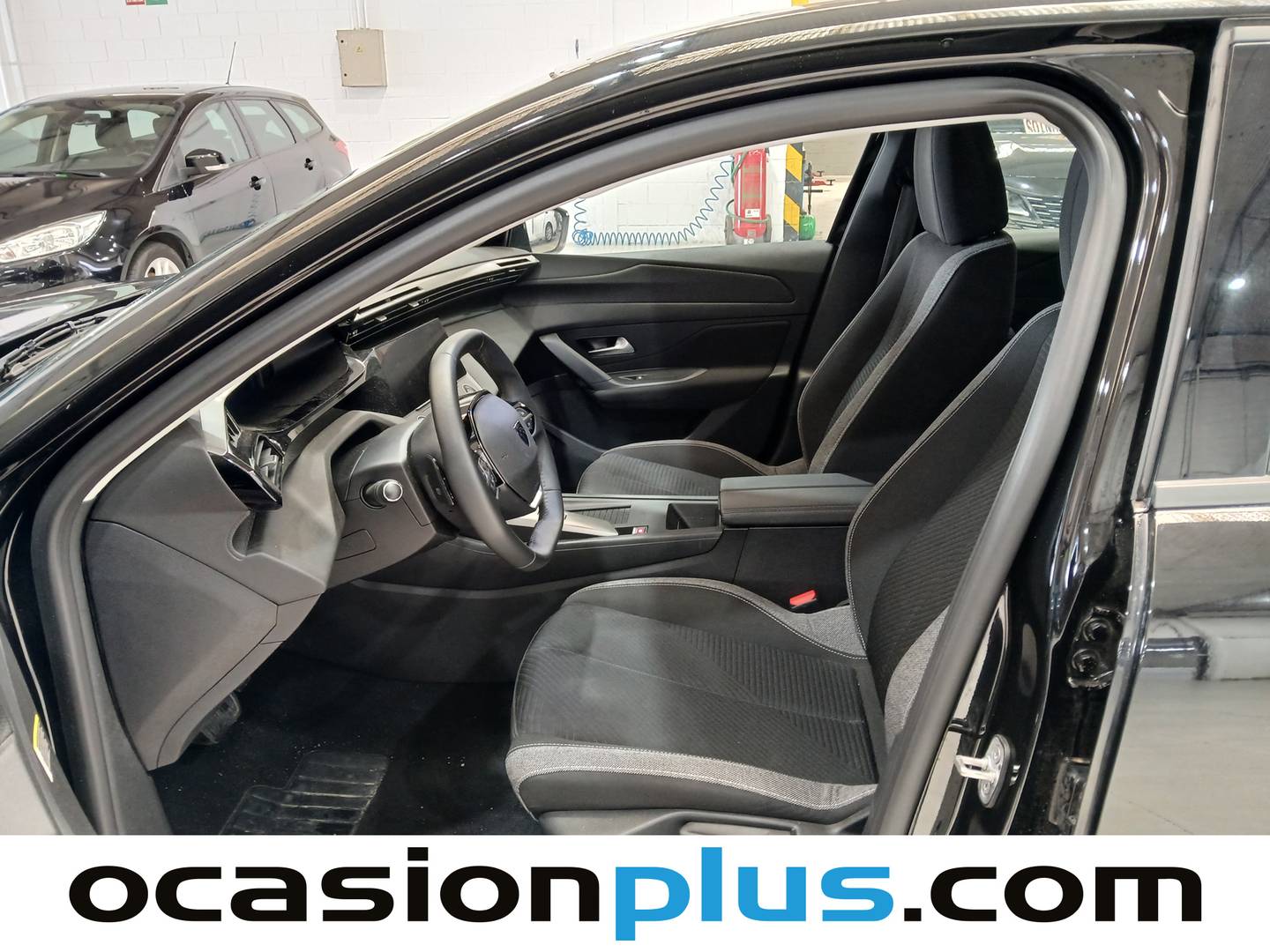 Foto Peugeot 308 Peugeot 308 PureTech 130 S&S Active EAT8 (130 CV)