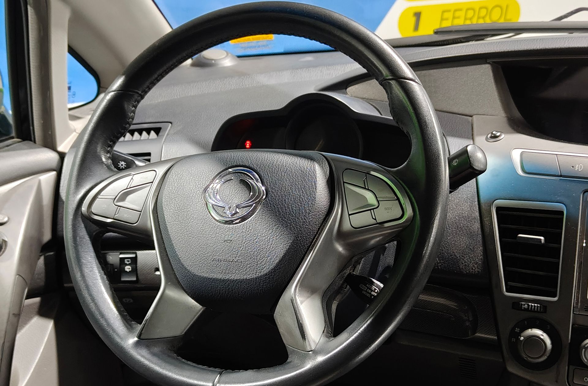 SsangYong Rodius 2.0 e-Xdi Premium 7 plazas - foto 21