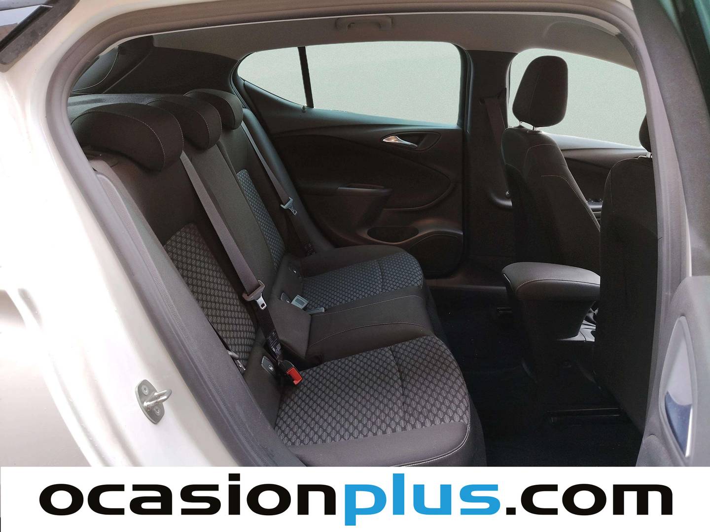 Foto Opel Astra Opel Astra 1.6 CDTi S&S Selective (110 CV)