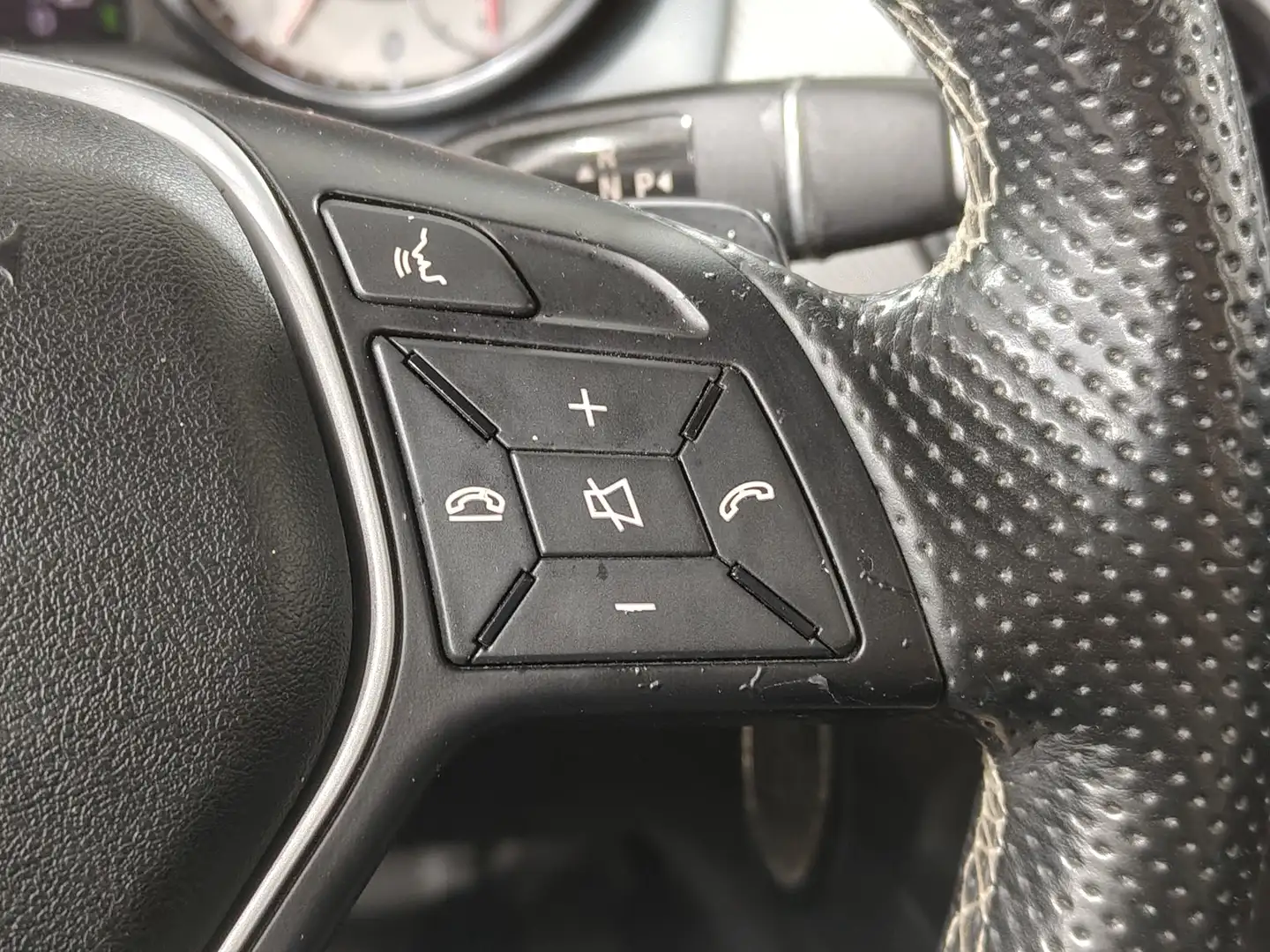 Foto Mercedes GLA Mercedes-Benz GLA GLA 200 CDI Urban (136 CV)