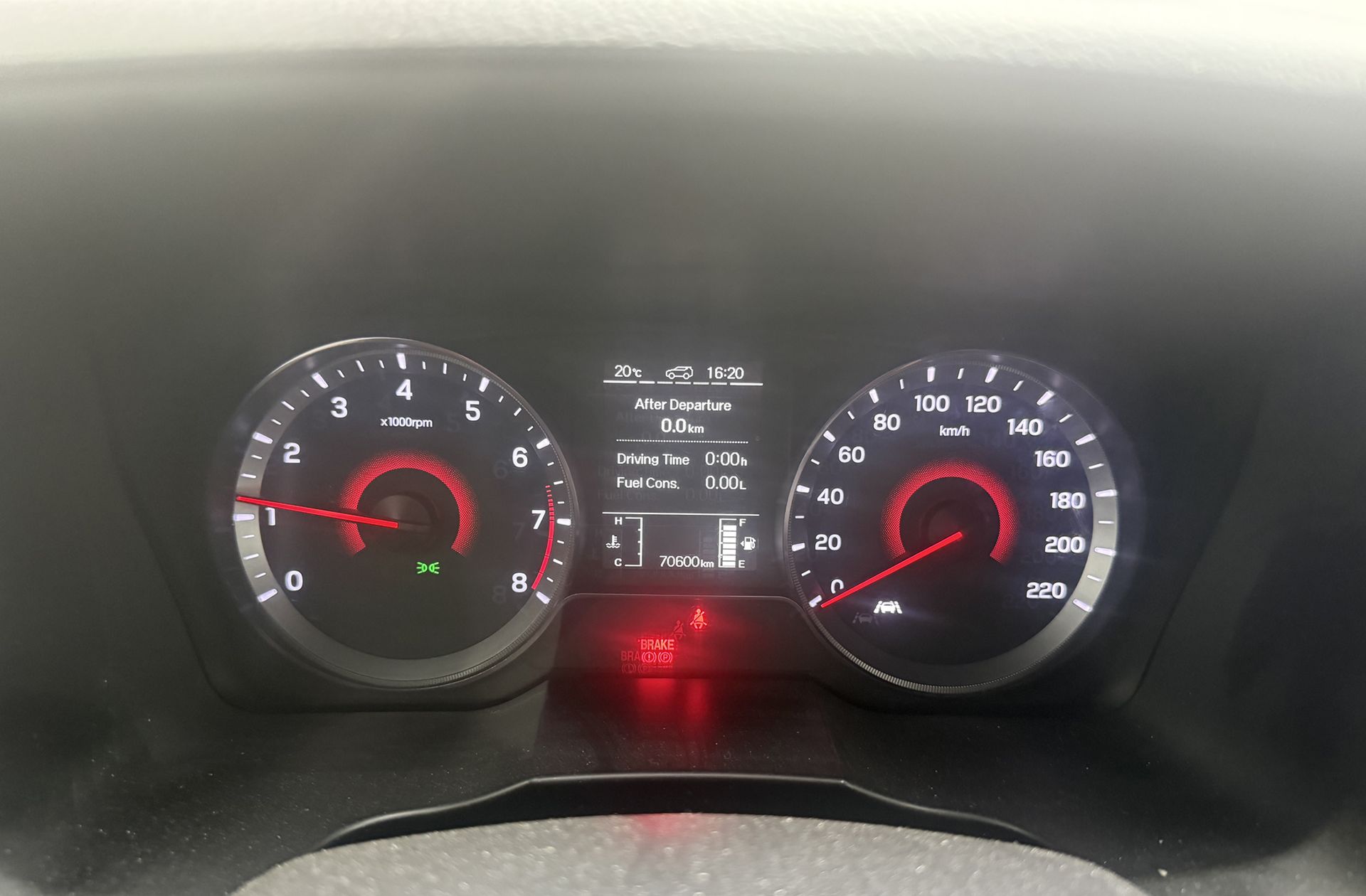SsangYong Tivoli G15T LP Urban Plus - foto 20