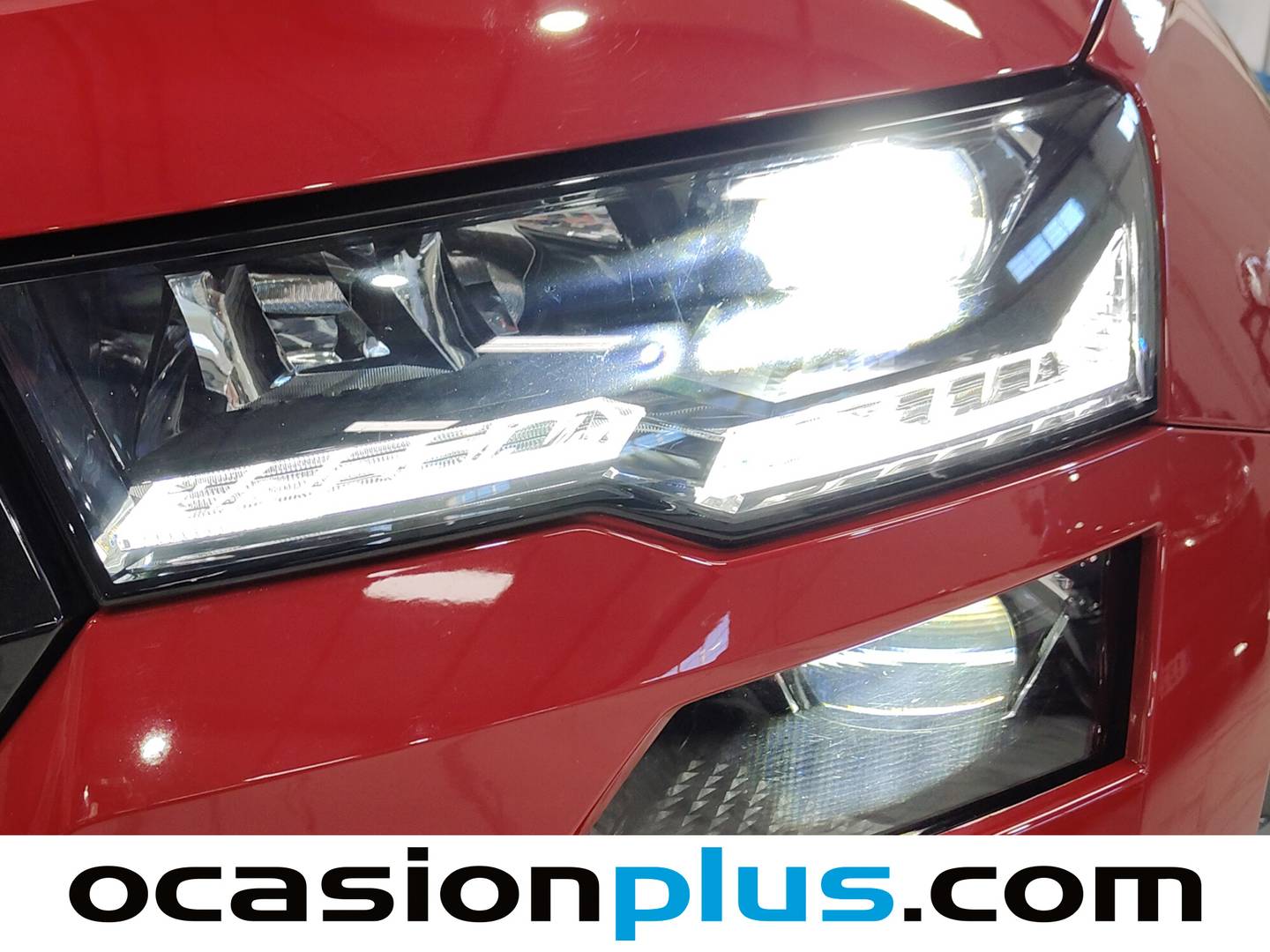 Foto Skoda Karoq Skoda Karoq 2.0 TDI Sportline DSG (115 CV)