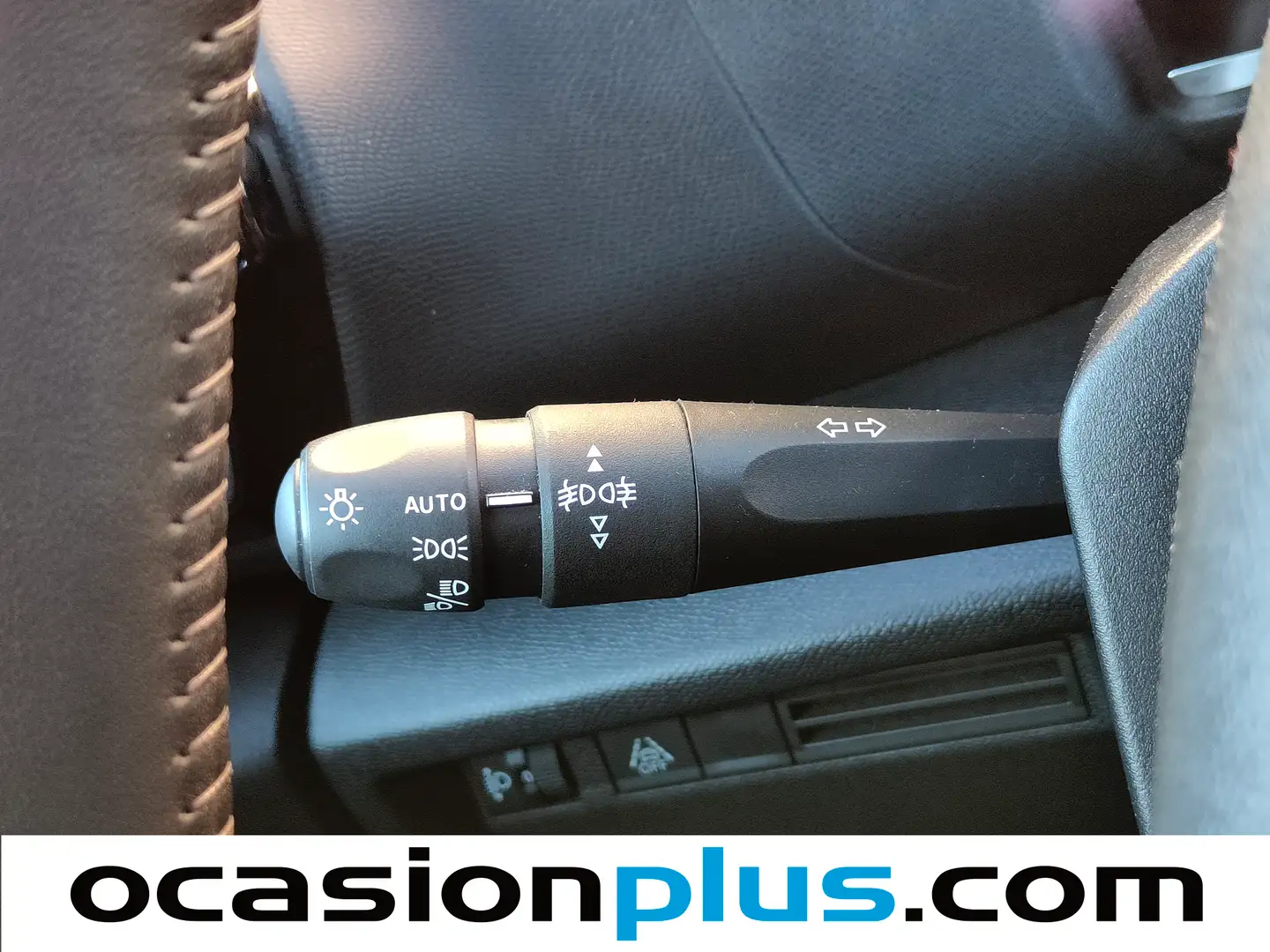 Foto Citroën C4 Citroen C4 PureTech 130 S&S 6v Feel Pack (130 CV)