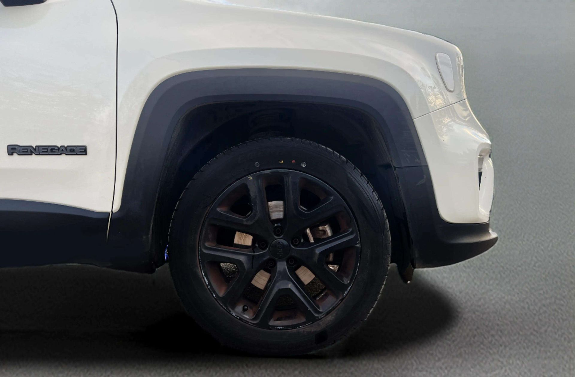 Jeep Renegade 2.0 MultiJet Night Eagle 4x4 - foto 31
