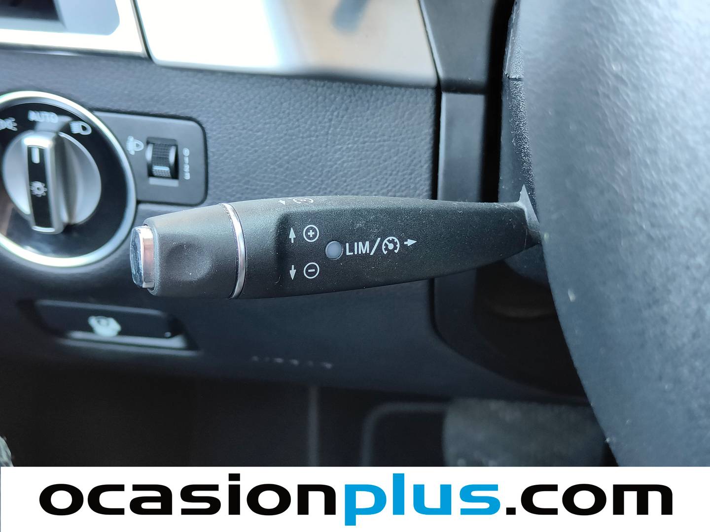 Equipamiento del Mercedes Clase M Mercedes-Benz Clase M ML 250 BlueTEC 4Matic (204 CV)