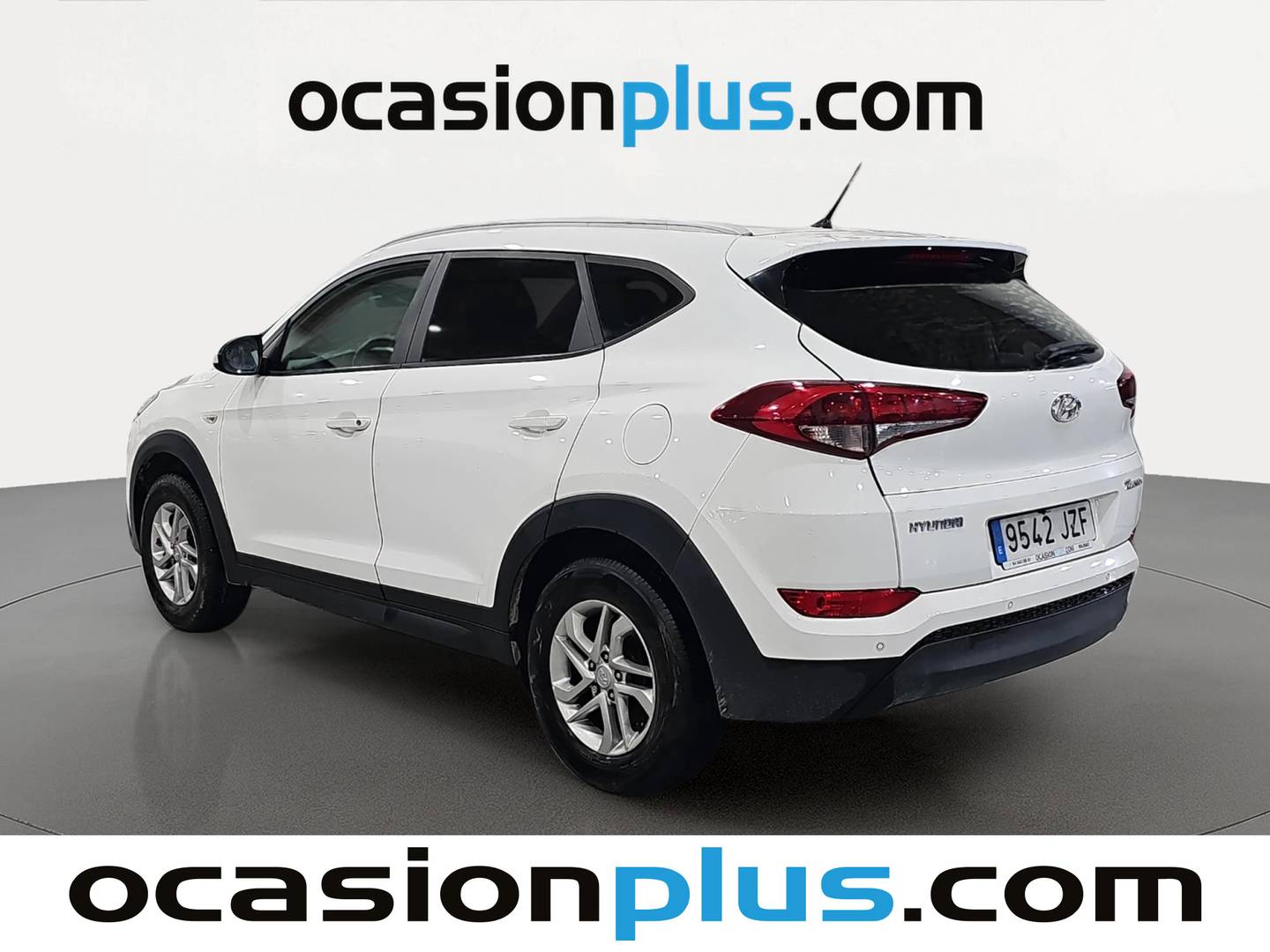 Foto trasera Hyundai Tucson Hyundai Tucson 1.6 GDI BlueDrive Essence 4x2 (131 CV) derecha