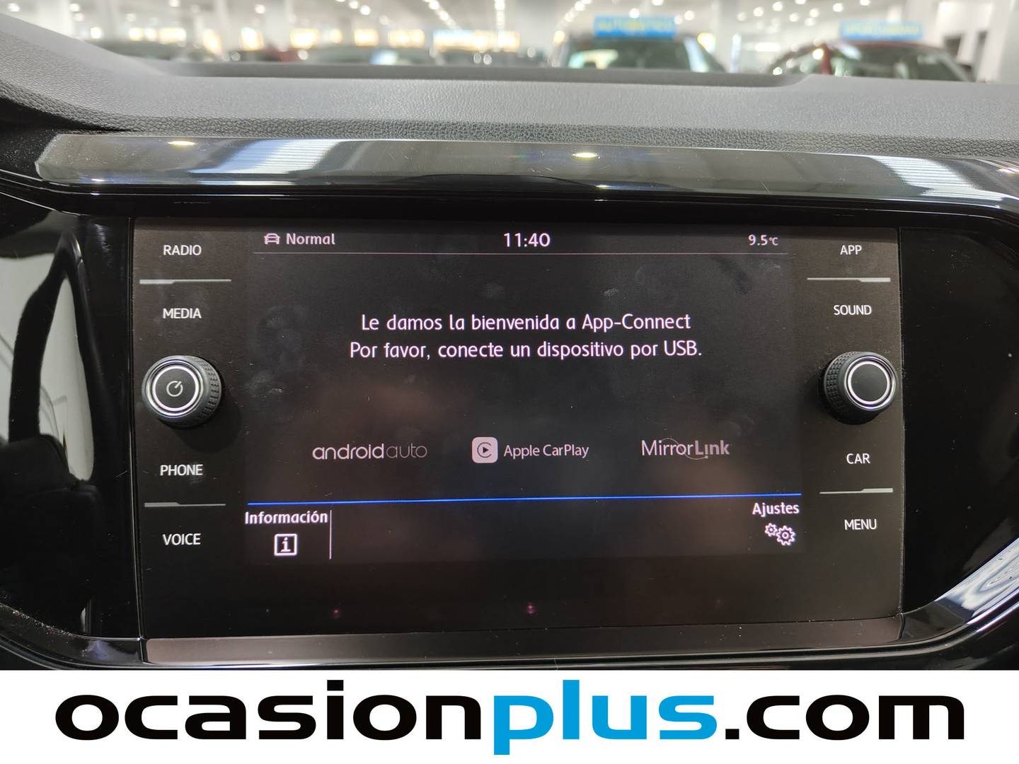 Foto Volkswagen T-Cross Volkswagen T-Cross Sport 1.0 TSI (115 CV) DSG