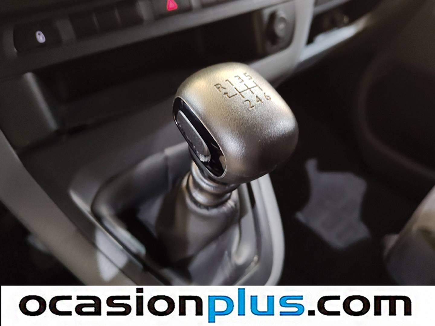 Foto Peugeot Expert Peugeot Expert BlueHDi 150 S&S Standard 8 Plazas (150 CV)