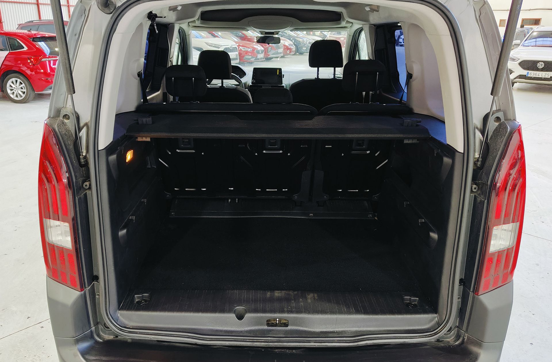 Peugeot Rifter PureTech 110 Active Standard - foto 16