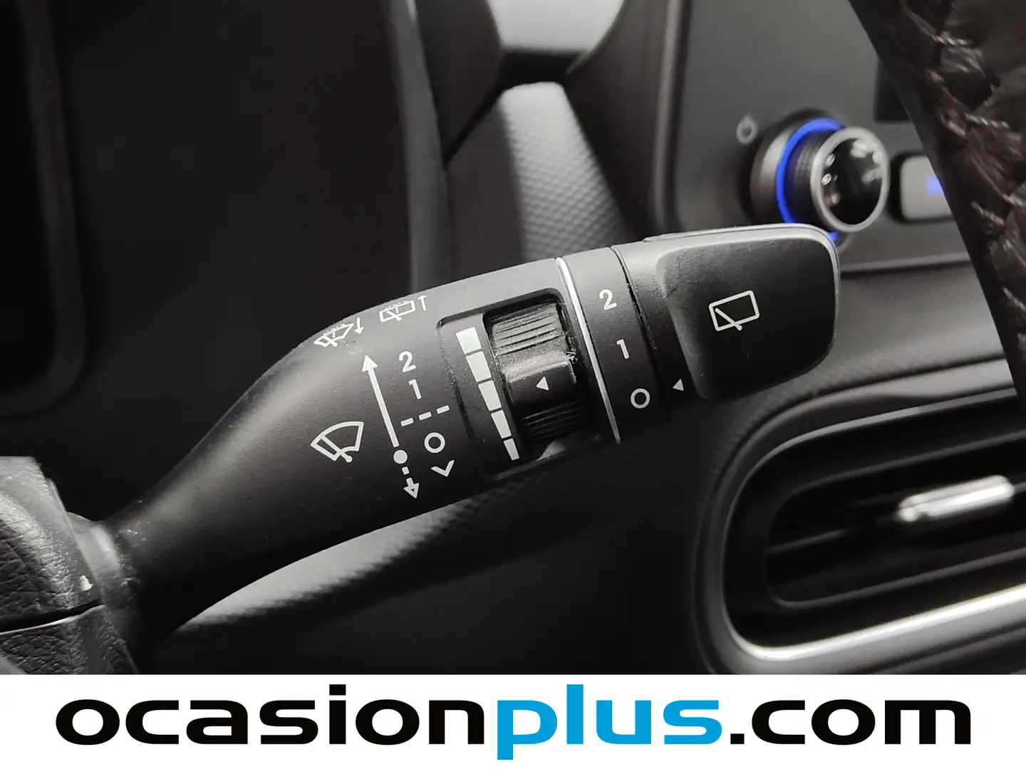 Foto Hyundai Kona Hyundai Kona 1.0 TGDi Maxx 4x2  (120 CV)