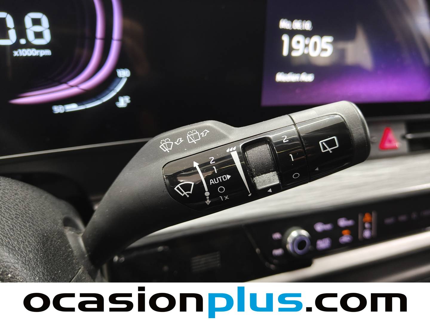 Foto KIA Sportage Kia Sportage 1.6 CRDi MHEV Business 4x2 (136 CV)