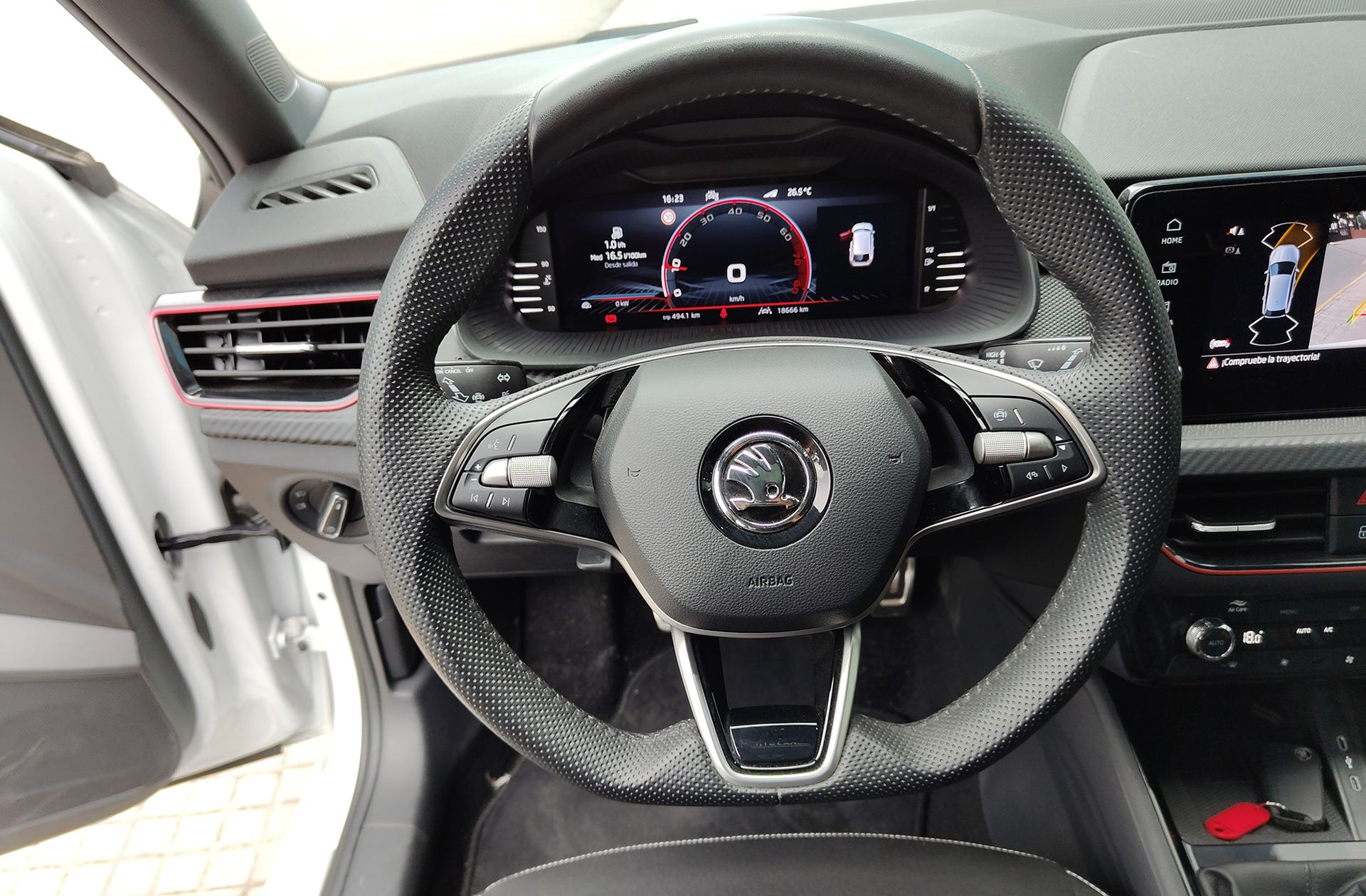 Škoda Scala 1.5 TSI Monte Carlo - foto 23