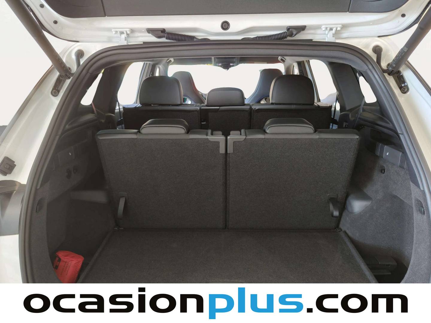 Foto Volkswagen Tayron Volkswagen Tayron R-Line 1.5 eTSI (150 CV) DSG 7 Plazas siete plazas