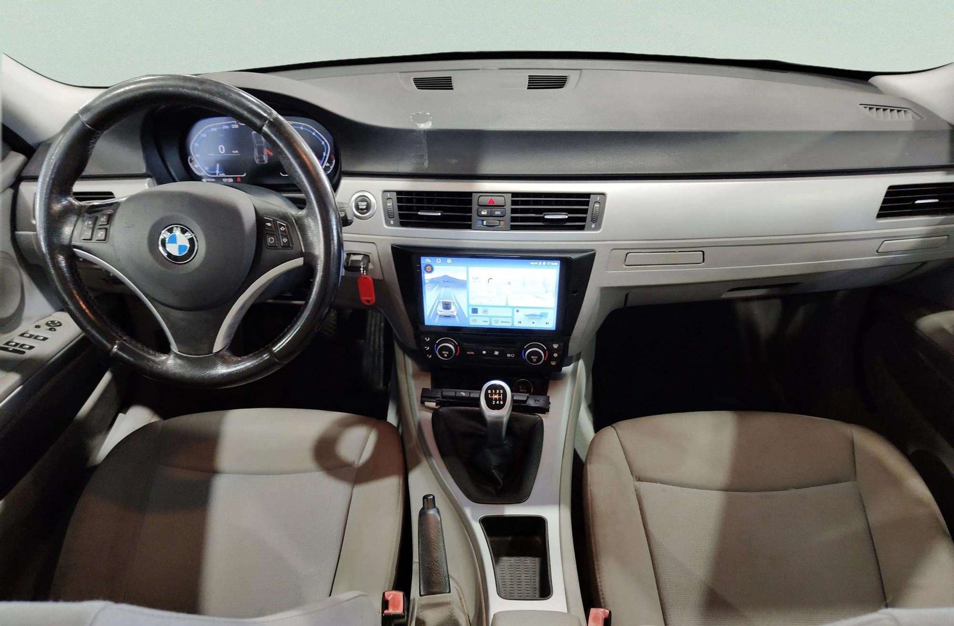 BMW Serie 3 318i Touring - foto 6