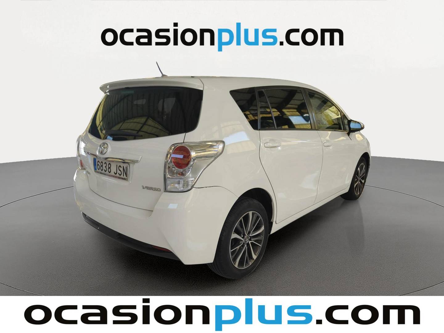 Foto trasera Toyota Verso Toyota Verso 130 Advance (132 CV) 7 Plazas derecha