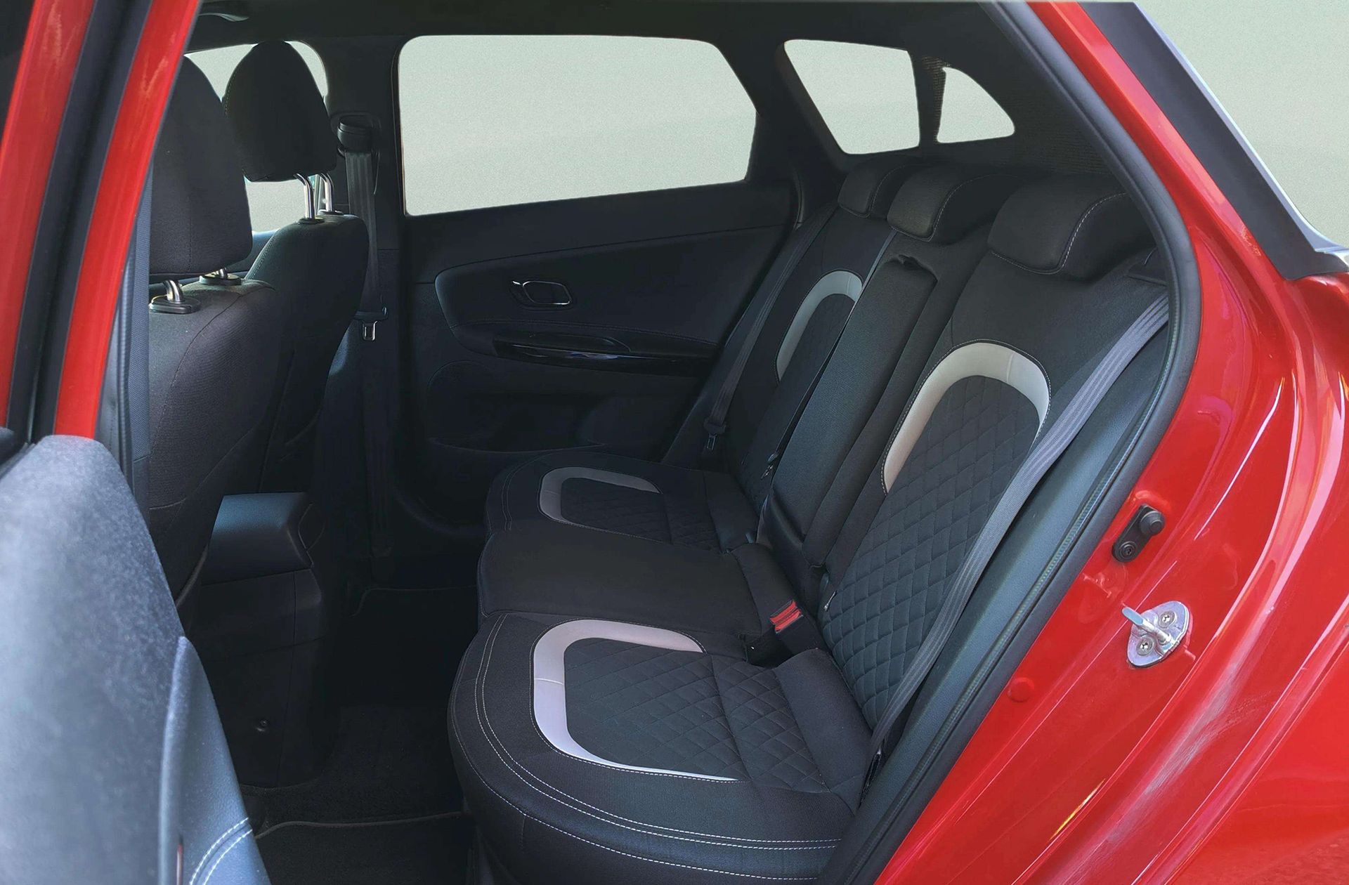 Kia Ceed 1.6 CRDi VGT GT Line - foto 14