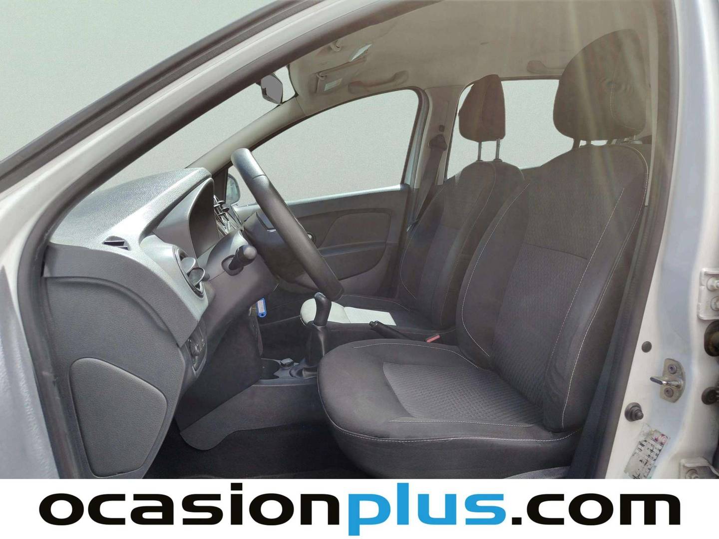 Foto asientos delanteros Dacia Sandero Dacia Sandero Laureate dCi (90 CV)