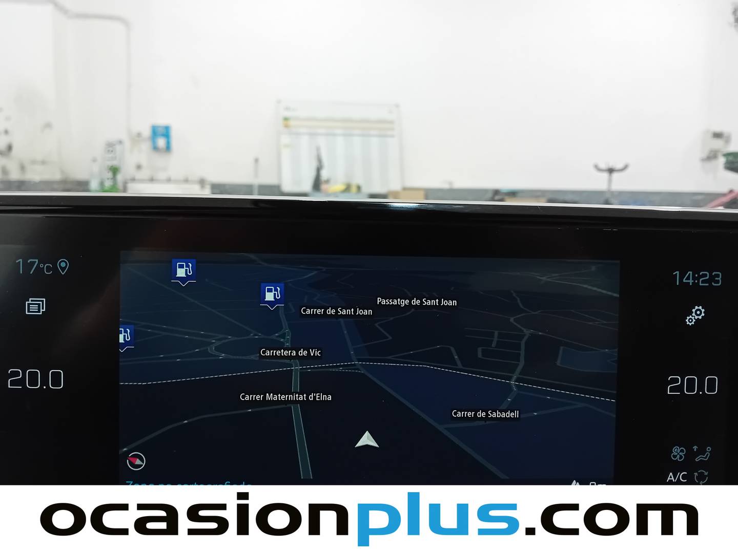 Extras y acabados del Peugeot 2008 Peugeot 2008 PureTech 130 S&S Allure Pack EAT8 (130 CV)