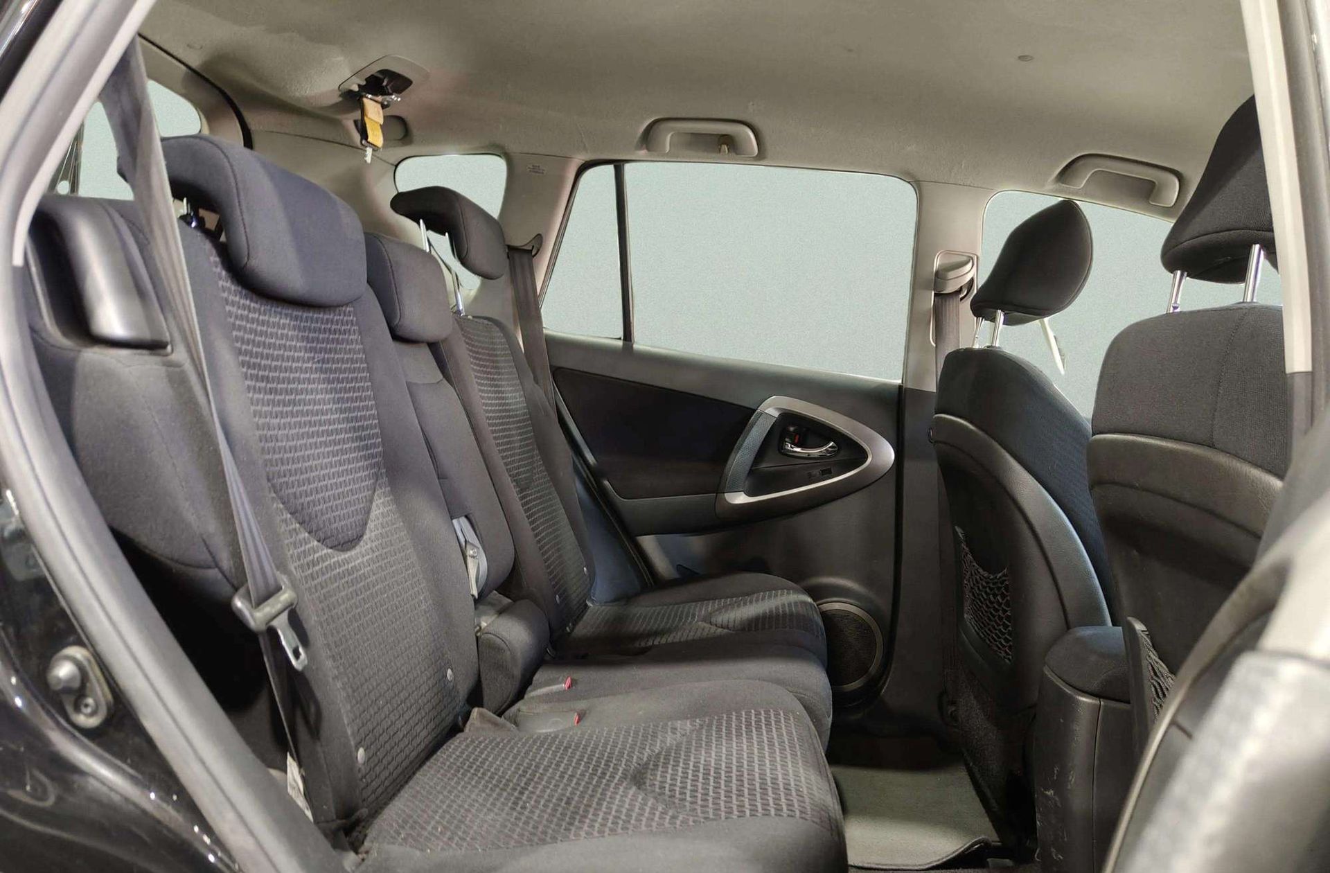 Toyota RAV4 2.2 D-4D Cross Sport Sol - foto 14
