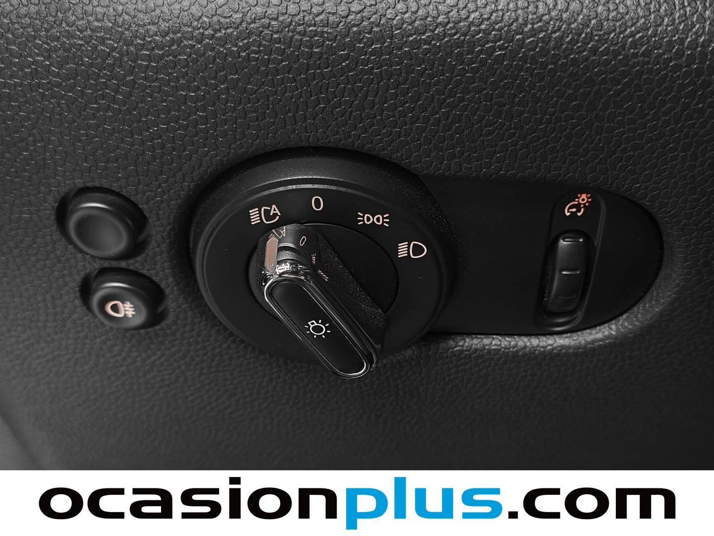 Foto Mini MINI MINI MINI 3 Puertas John Cooper Works  (231 CV)