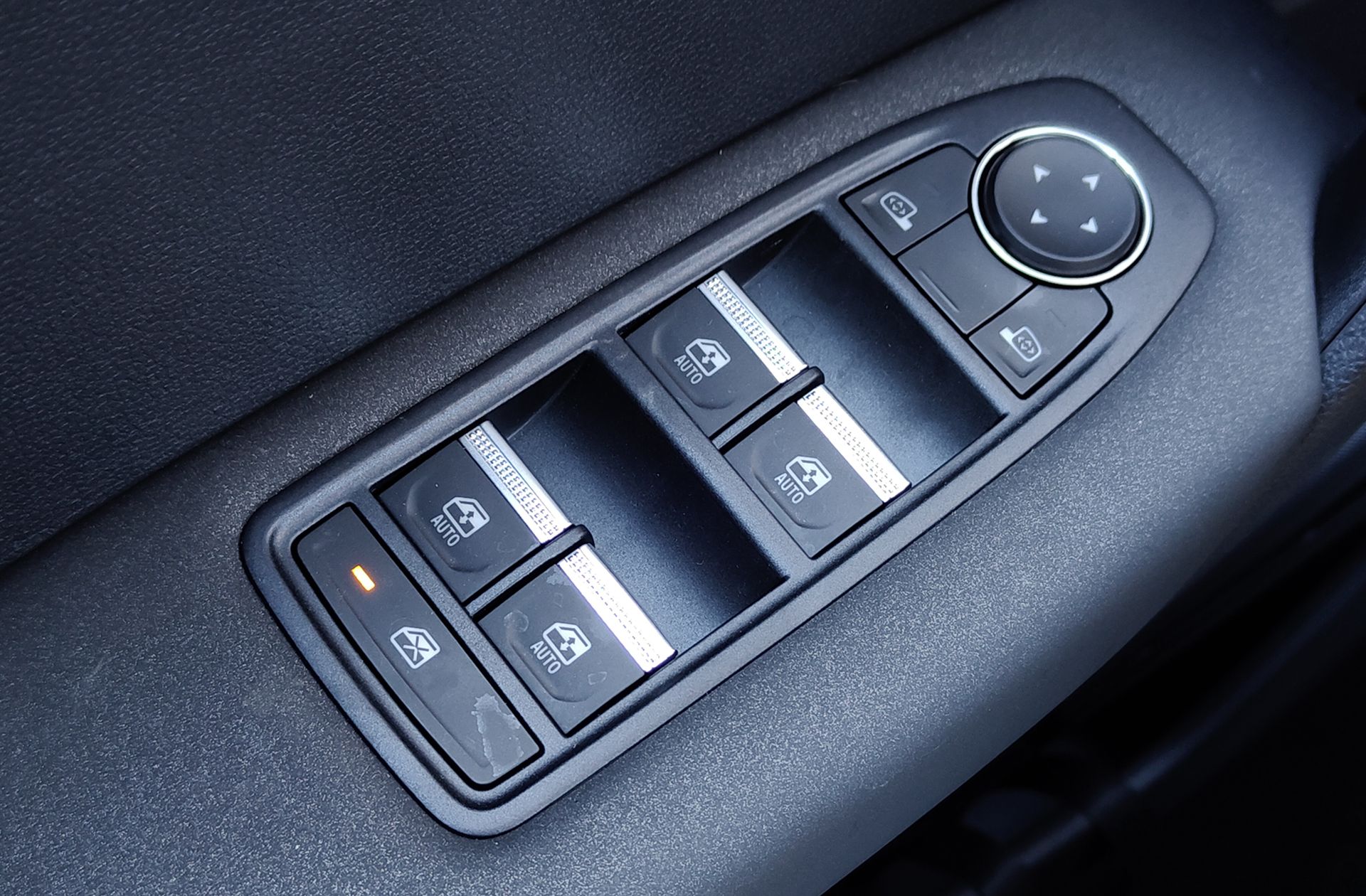 Renault Captur Evolution TCe 160 Mild Hybrid EDC - foto 37